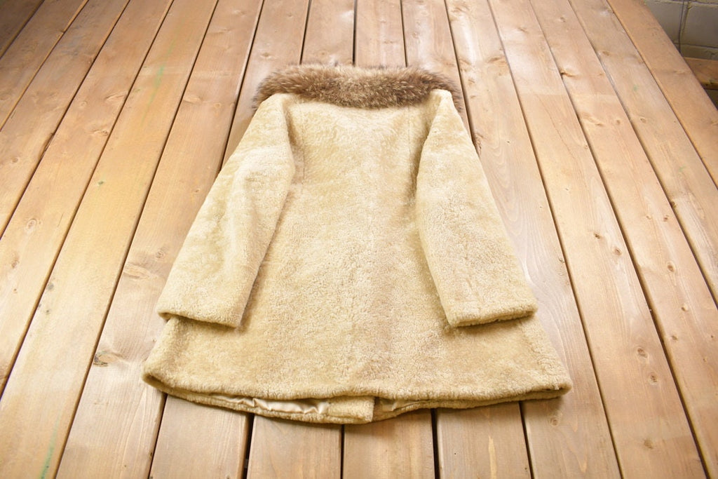 Vintage 1970's Wool Coyote Fur Collared Coat