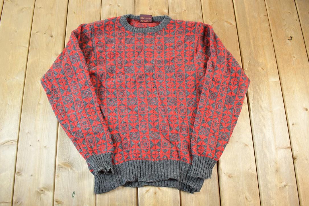 Vintage 1990s English Lane 100% Wool Knit Sweater