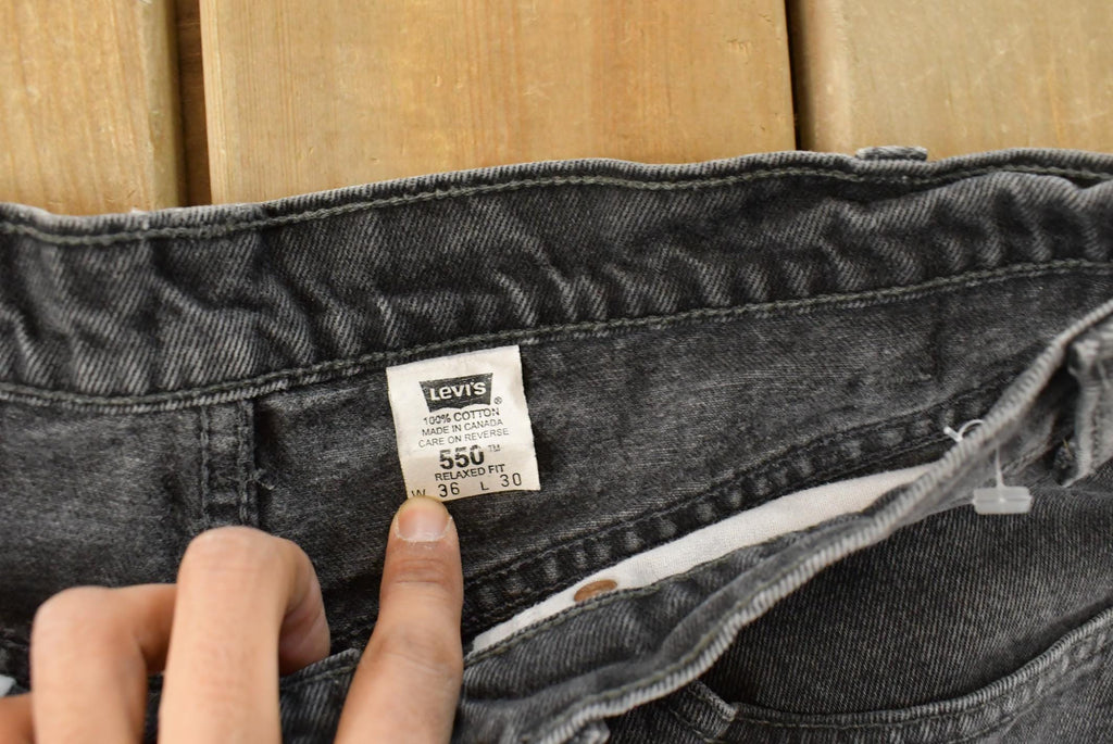 Vintage 1990s Levi's 550 Relaxed Denim Jeans Men's 34 x 29 / Faded Black Wash / 90s Levi's / Made in Canada
