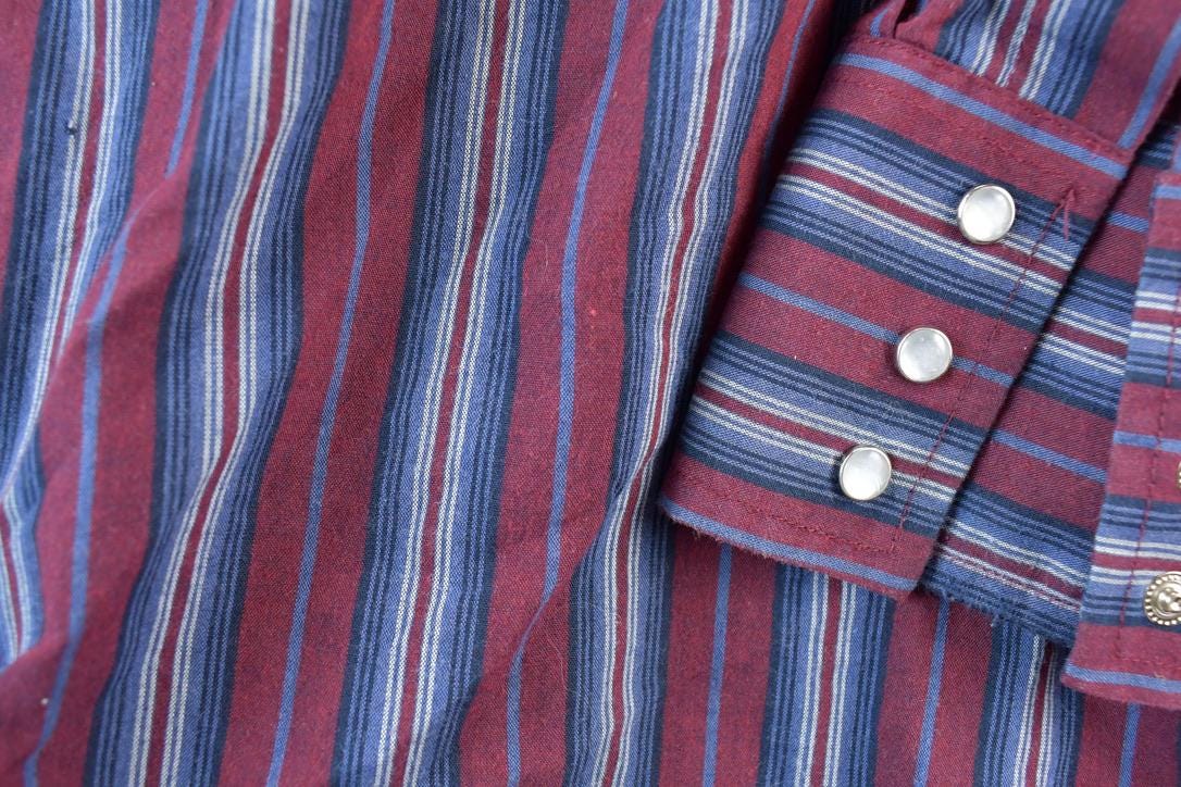Vintage 1990s Ely Cattleman Western Button Up Shirt