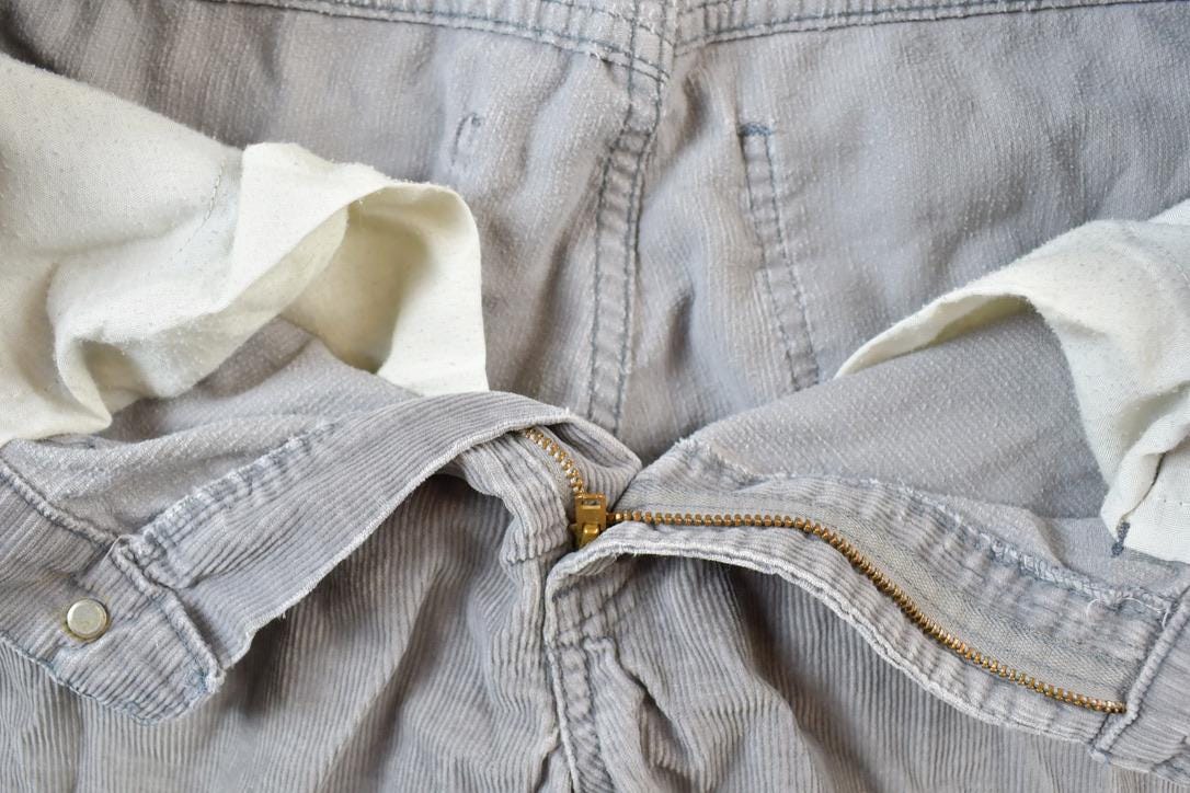 Vintage 1980s Levi Strauss White Tab Corduroy Jeans Size