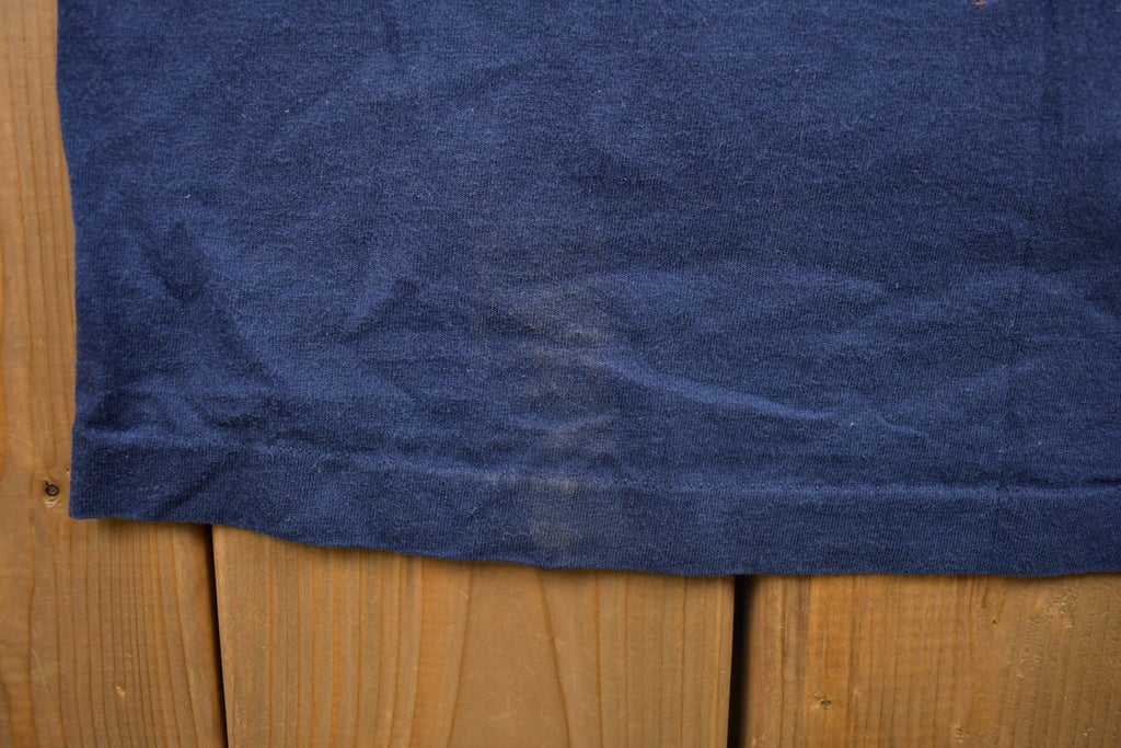 Vintage 1990s Yellowknife Indigenous Camp Fire Souvenir T Shirt