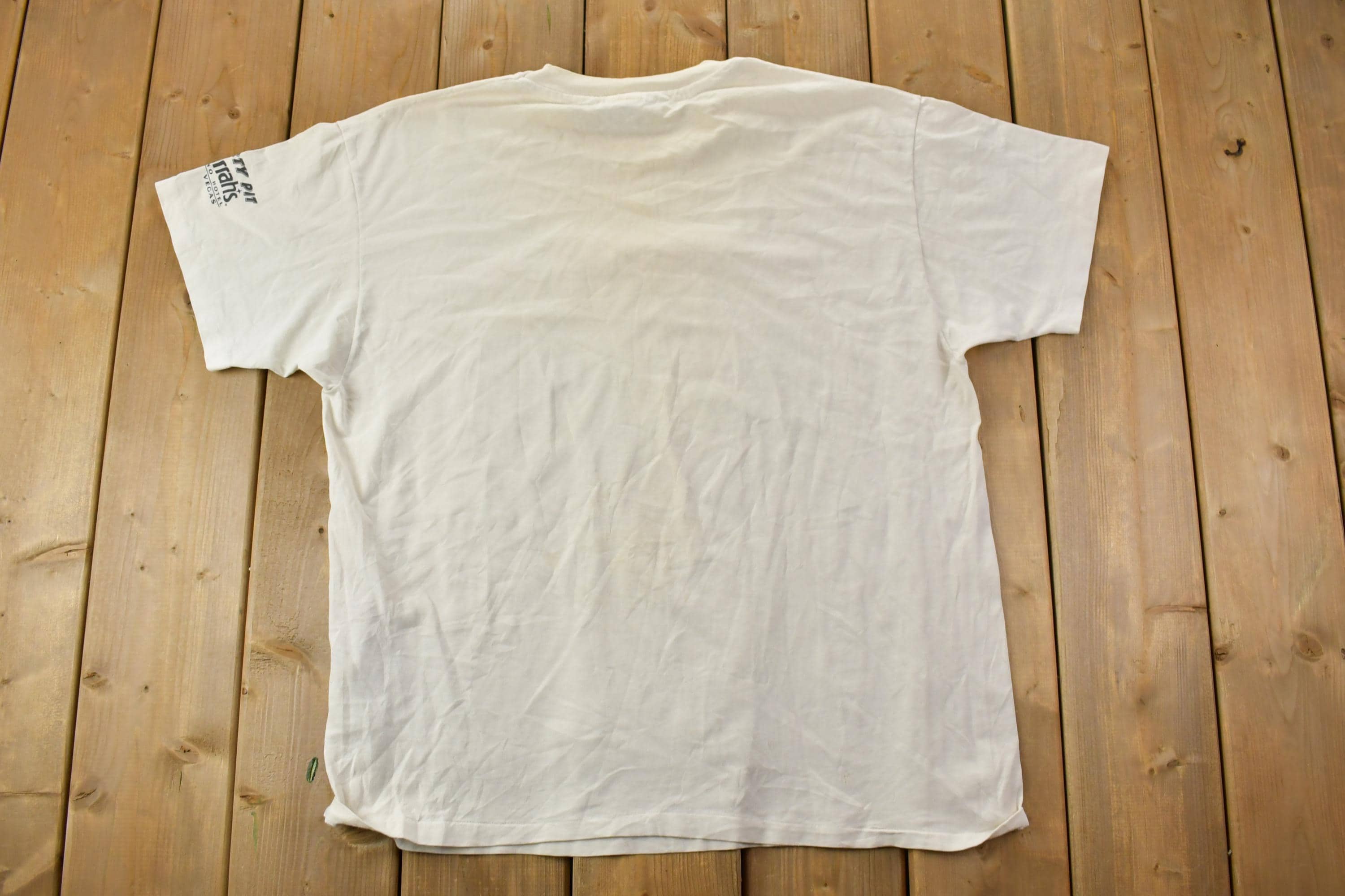 Vintage 1990s Harrahs Casino Las Vegas Souvenir T-Shirt