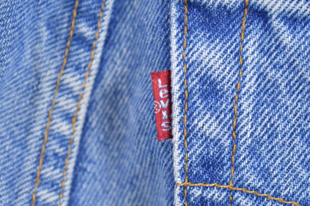 Vintage 1990s Levi's 512 Red Tab Jeans Size 25 x 33