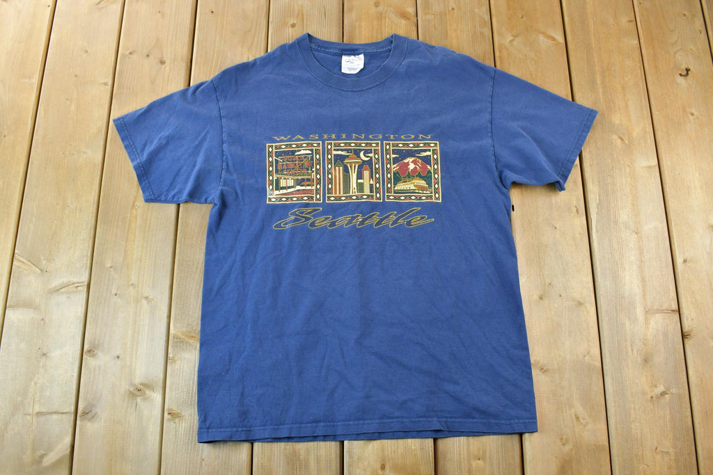 Vintage 1990s Seattle Washington Souvenir T-Shirt