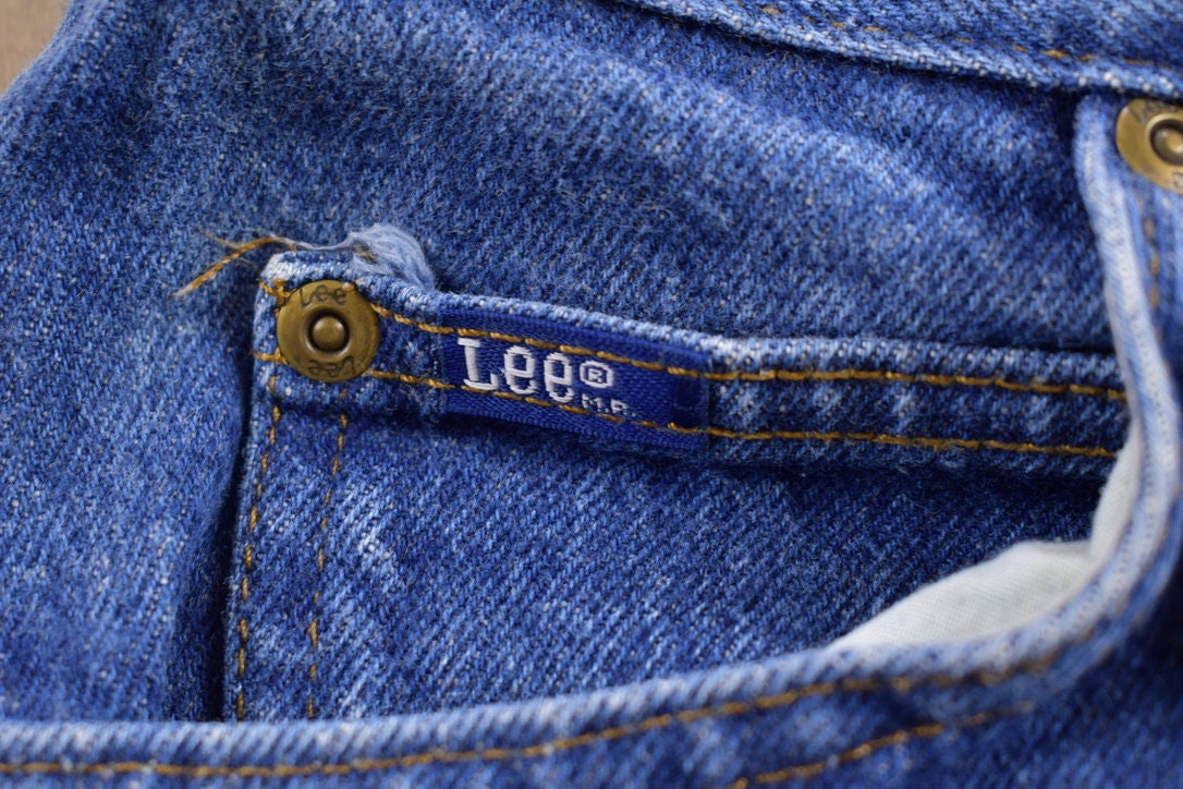 Vintage 1980s LEE Blue Jeans Size 29 x 27