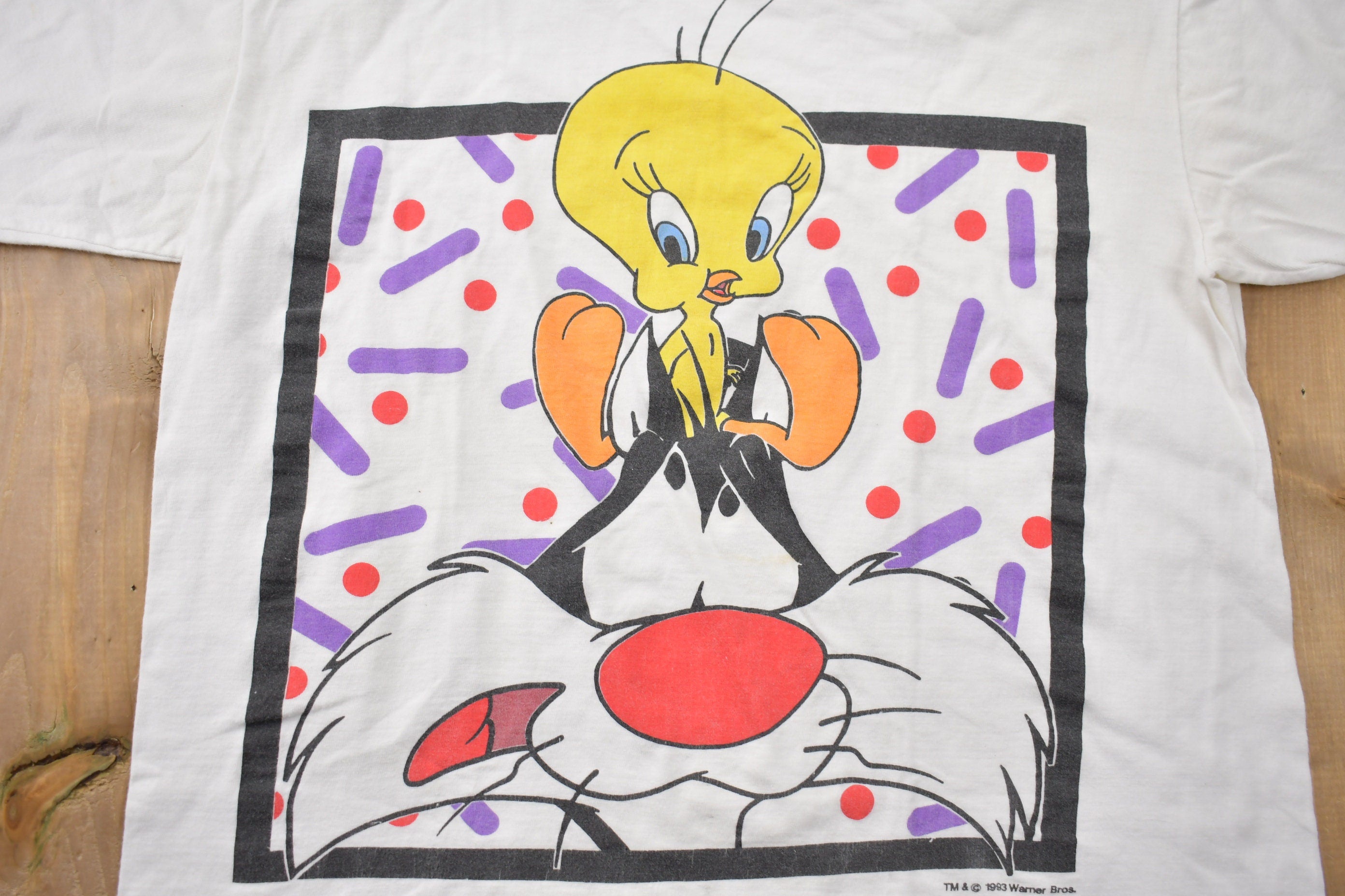 Vintage 1993 Tweety Bird and Sylvester the Cat Looney Tunes Cartoon Promo T-Shirt