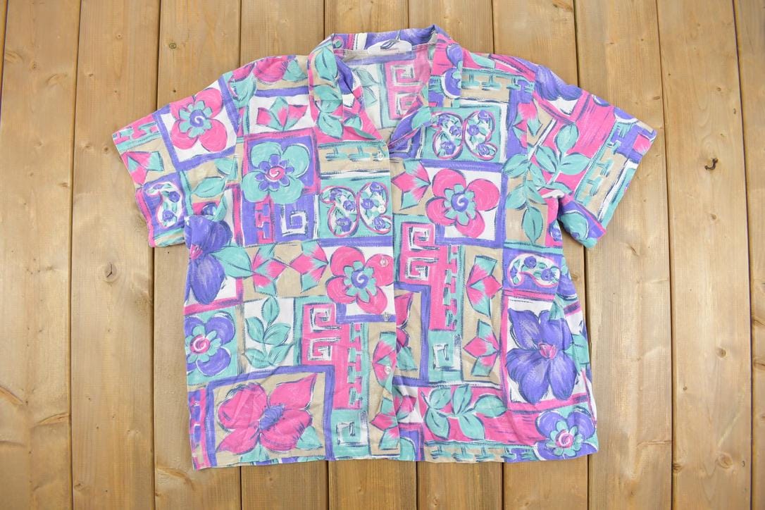 Vintage 1990s Blair Boutique Floral Geometric Short Sleeve Button Up Shirt
