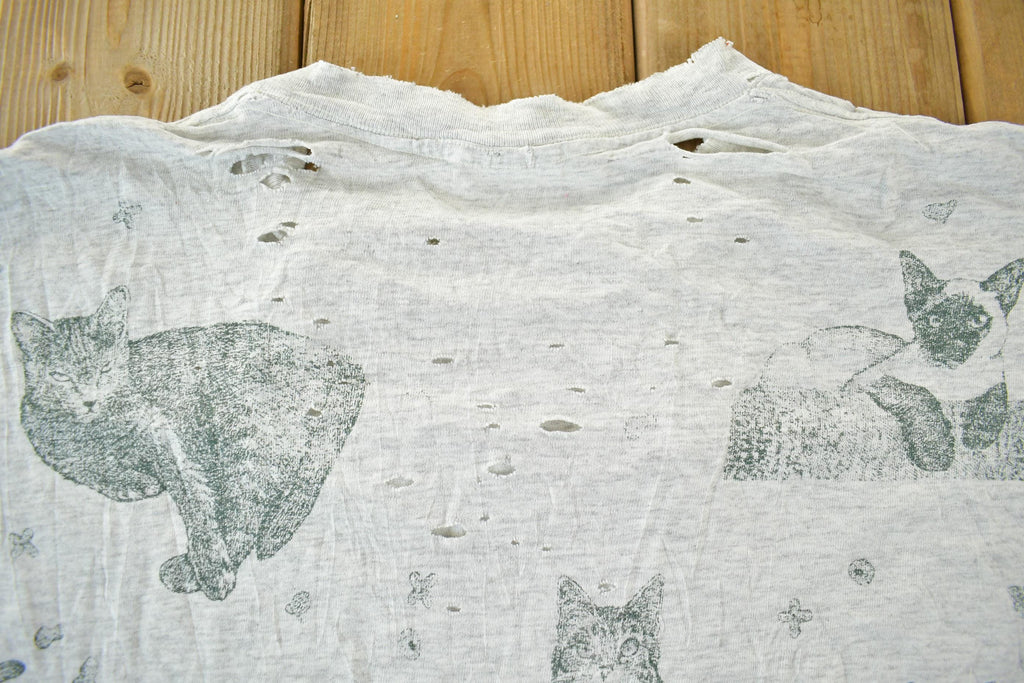 Vintage 1990s Cat Distressed T-Shirt