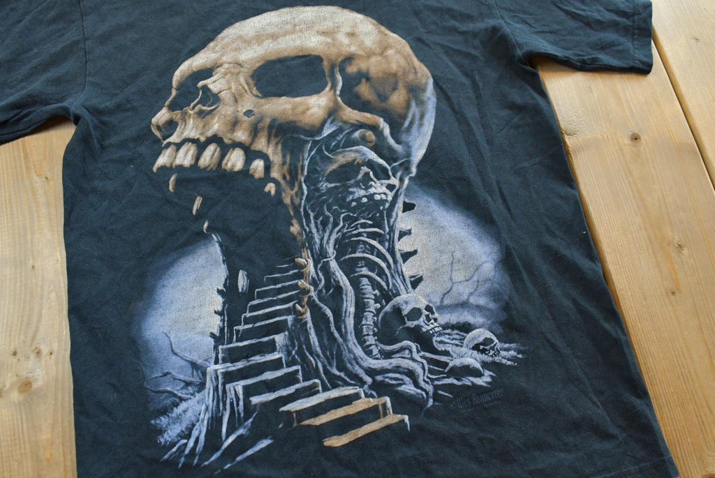 Vintage Y2K Wes Benscoter Skull Cave T-Shirt Mens S / Streetwear / Retro Style / 00s Graphic Tee / 2000s Tee / Emo / Goth
