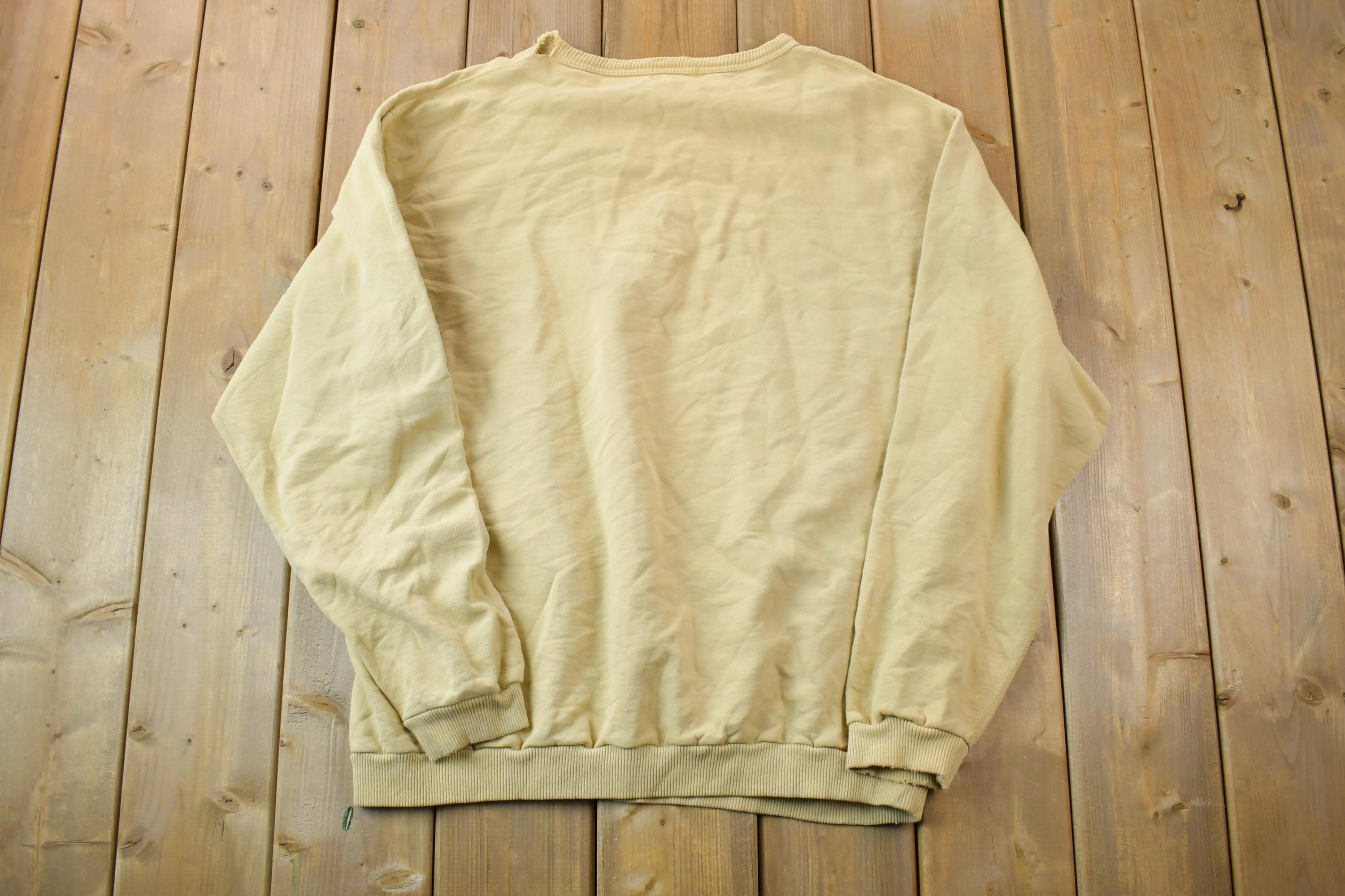 Vintage 1990s Labrador Retriever Nonfiction Crewneck / Souvenir / Vintage Sweatshirt / Outdoorsman / Wilderness Sweatshirt / Made In Canada