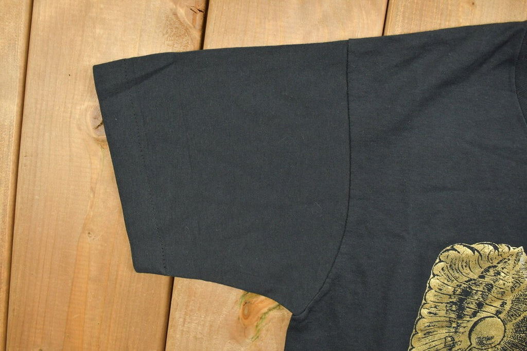 Vintage 1990s Sea Shell Graphic T-Shirt