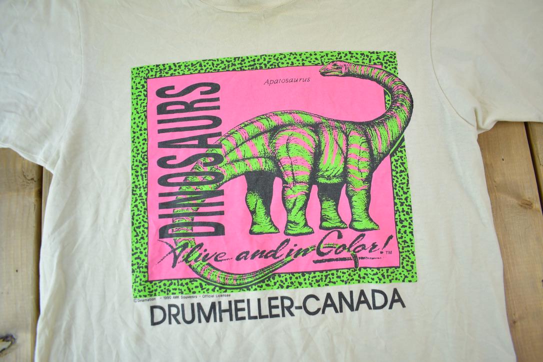 Vintage 1990 Drumheller-Canada Dinosaurs Alive And In Color Graphic T-Shirt