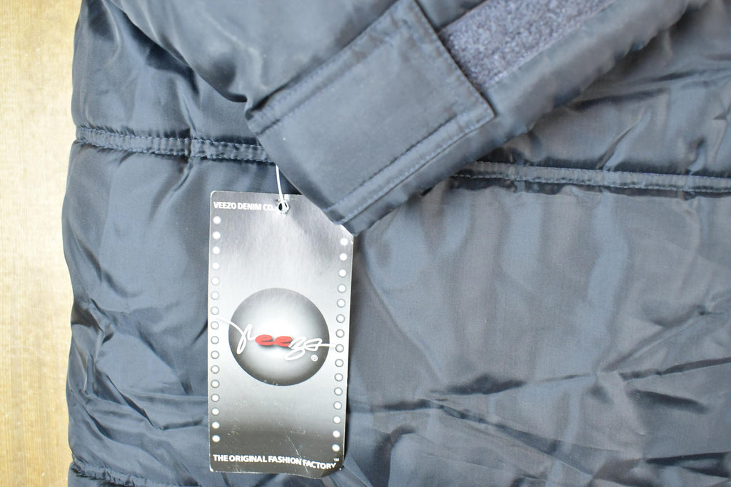 Vintage 1990s Deadstock Veezo Black Down 4X Ski Puffer Jacket