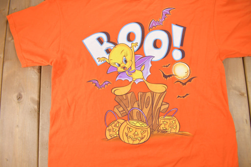 Vintage 2001 Tweety Bird Halloween Graphic Cartoon Promo T-Shirt
