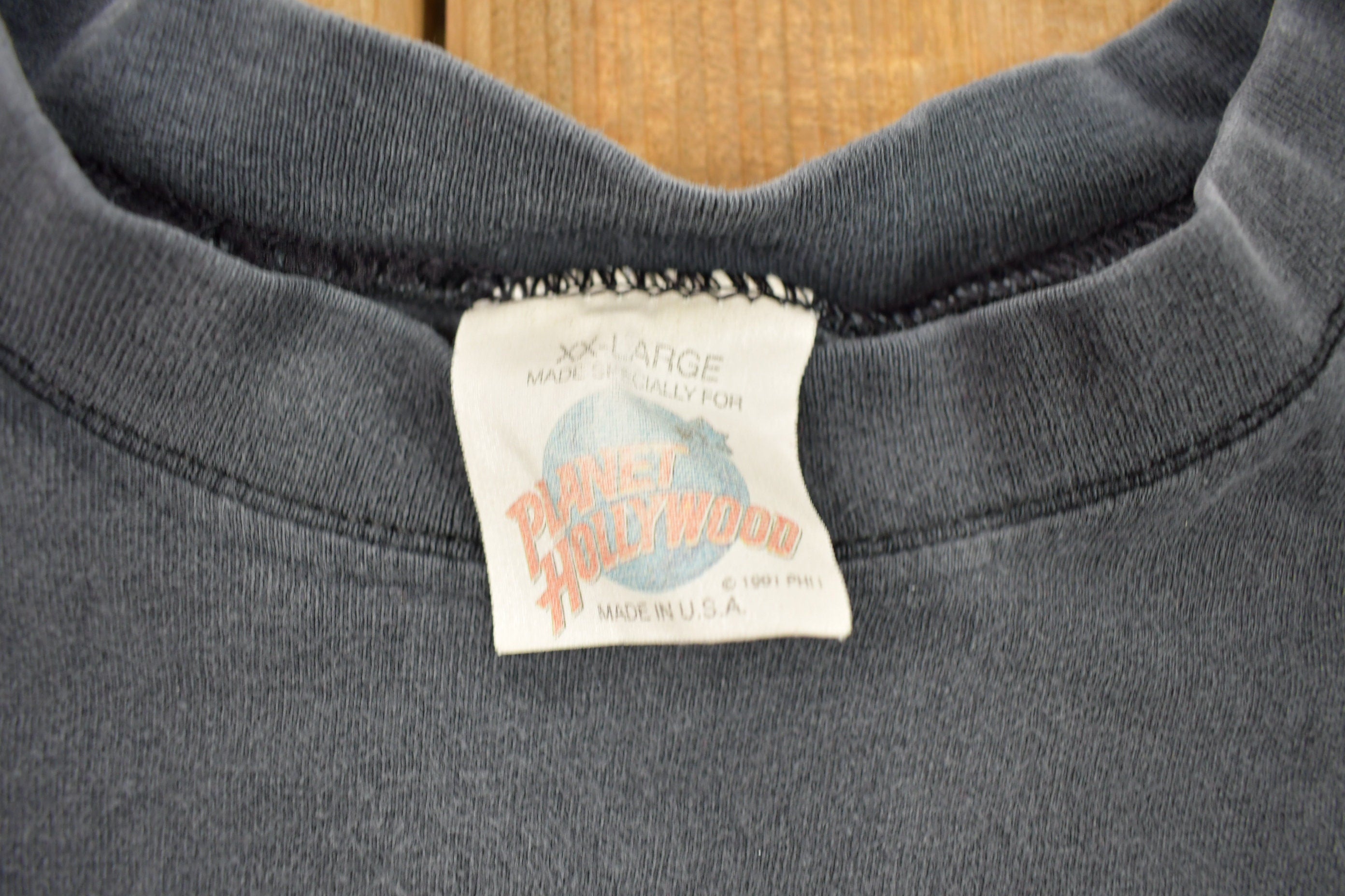Vintage 1990s Planet Hollywood Maui T-Shirt