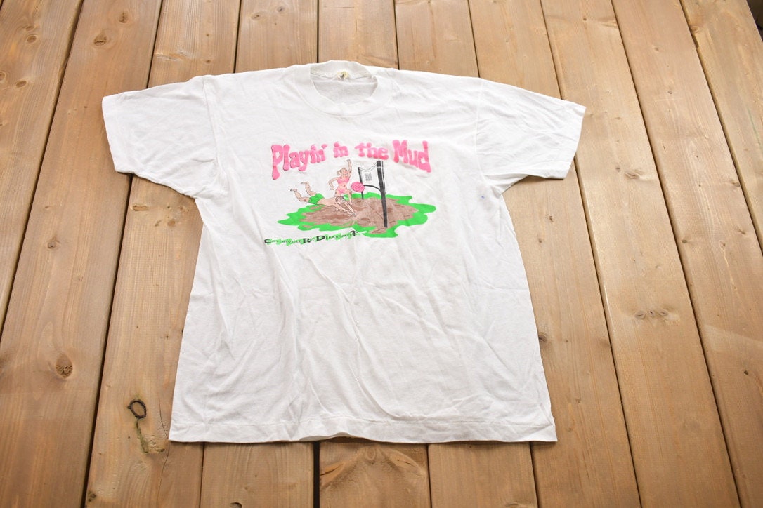 Vintage 1990s Playin' In The Mud Volleyball Graphic T-Shirt