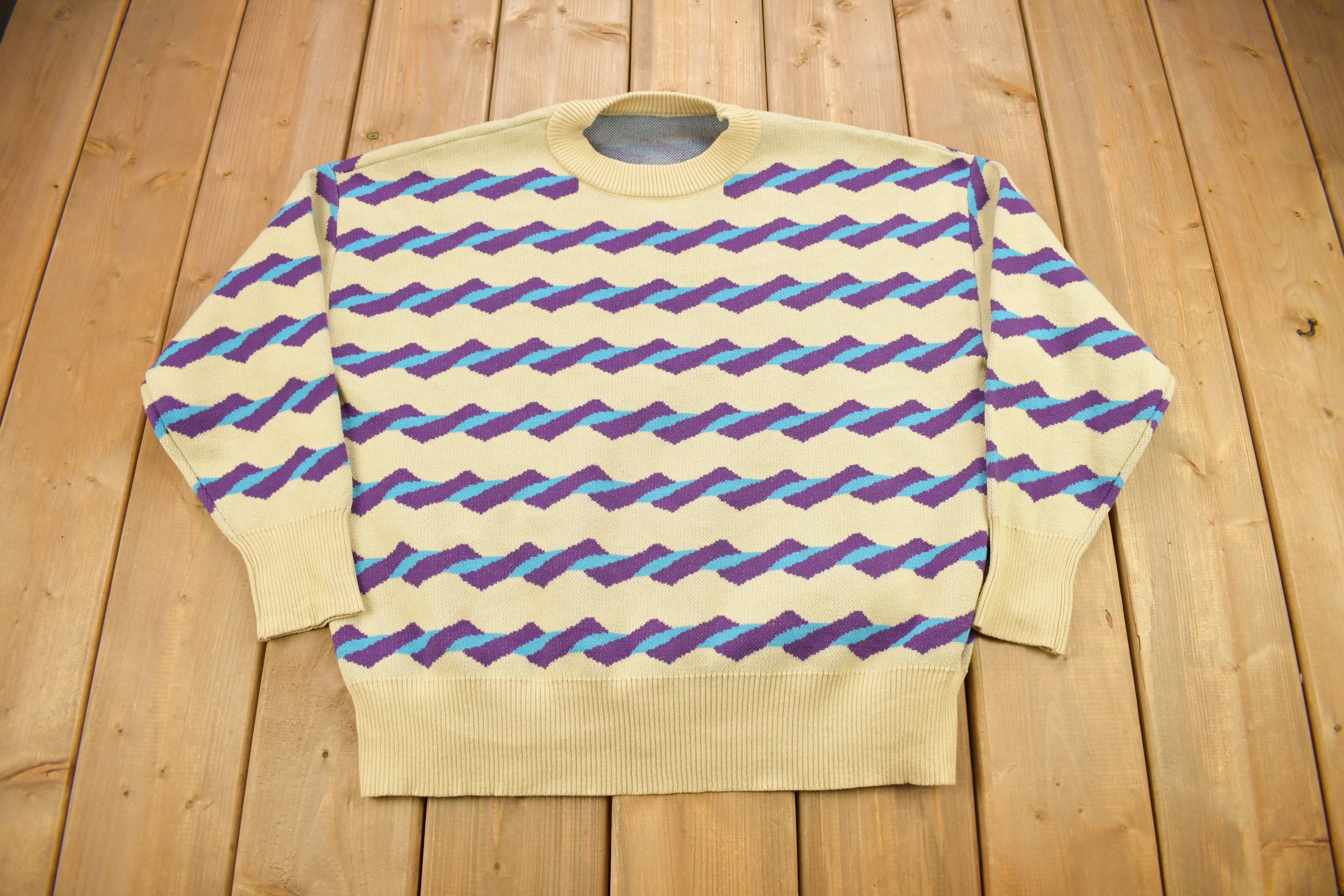 Vintage 1990s Abstract Patterned Knitted Crewneck Sweater