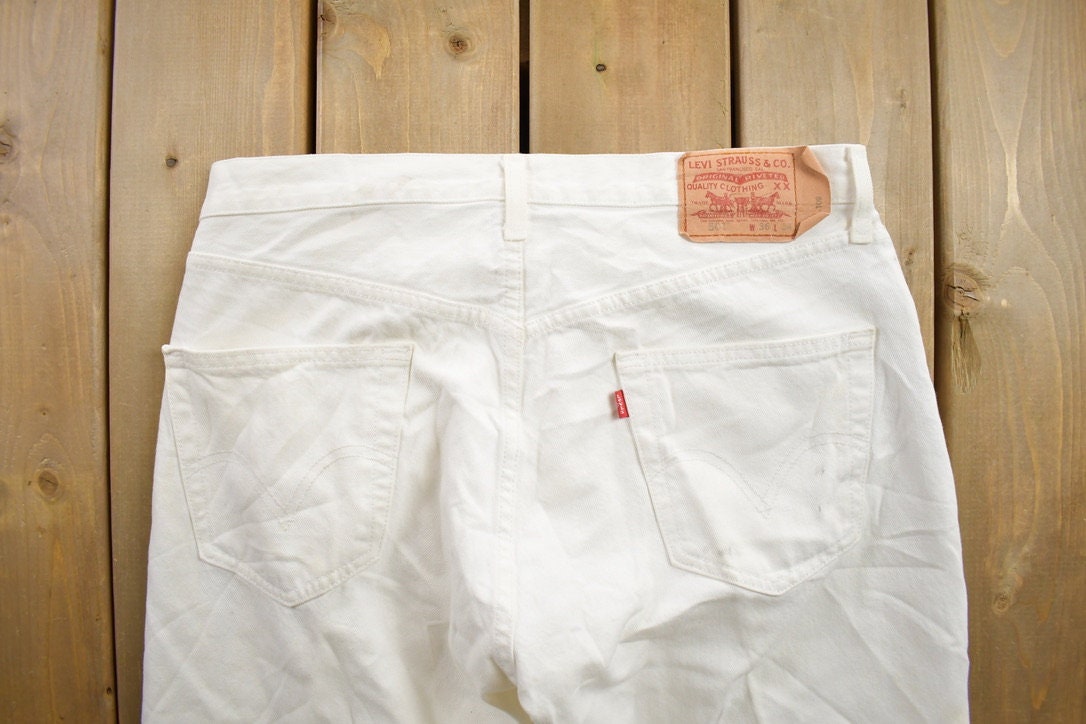 Vintage 1990s Levi's 501 White Jeans Size 36x34