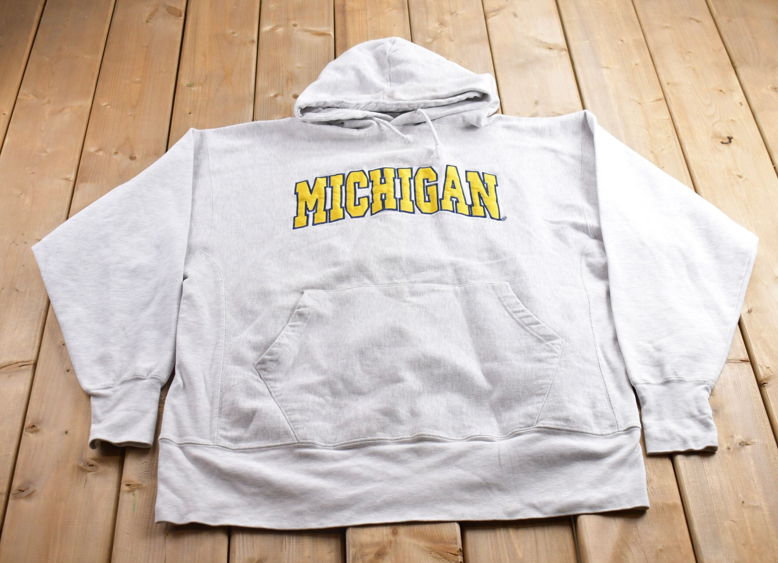 Vintage 1990s University Of Michigan State Collegiate Hoodie