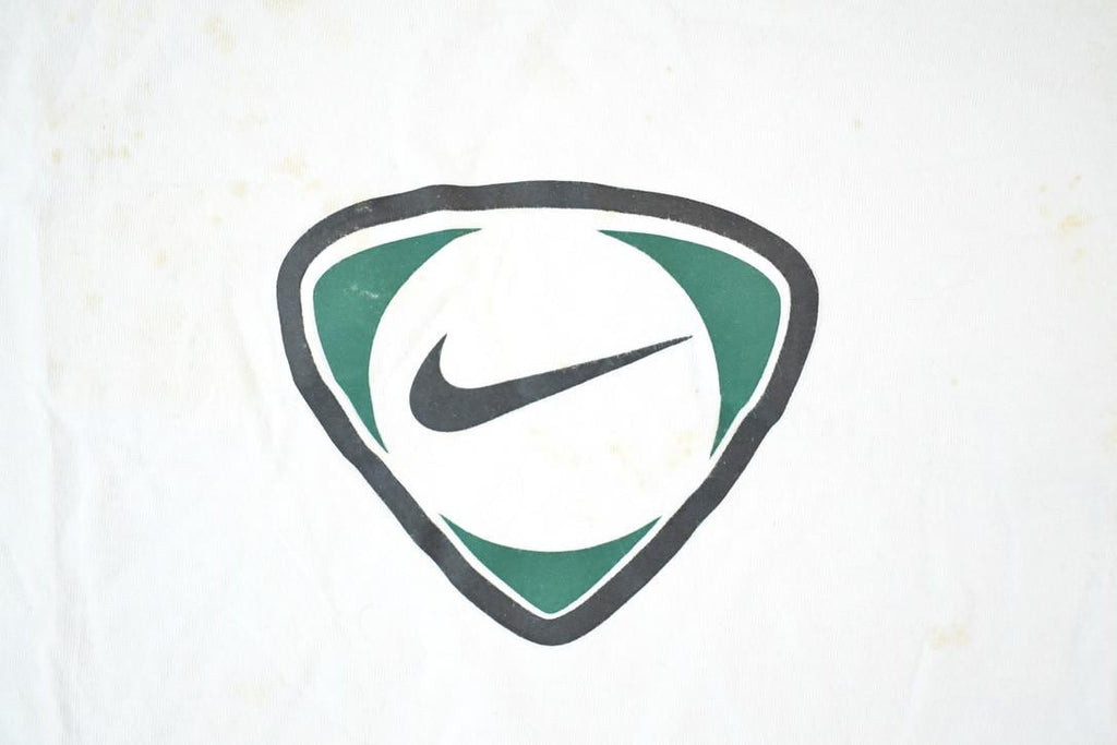 Vintage 1990s Nike Soccer Graphic T-Shirt