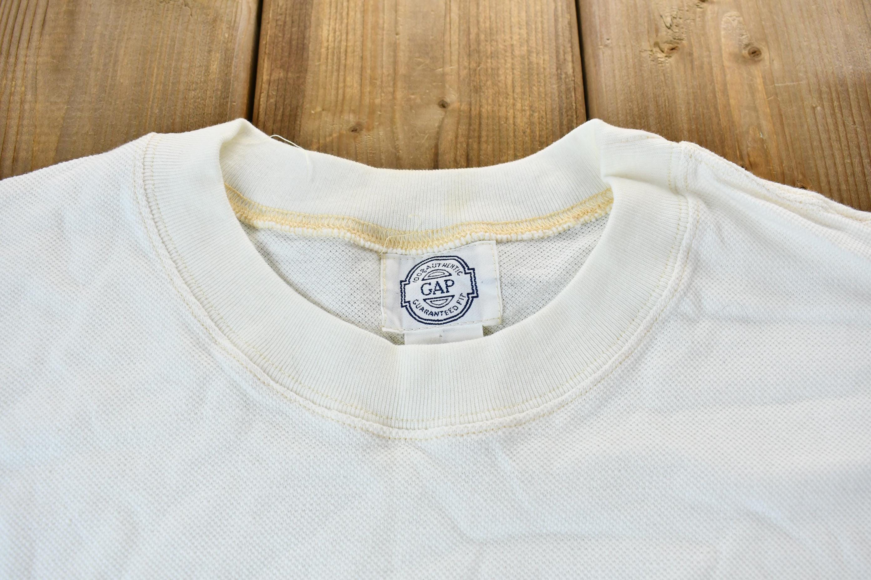 Vintage 1990s Gap Textured White Single Stitch Pocket T-Shirt Made In Canada