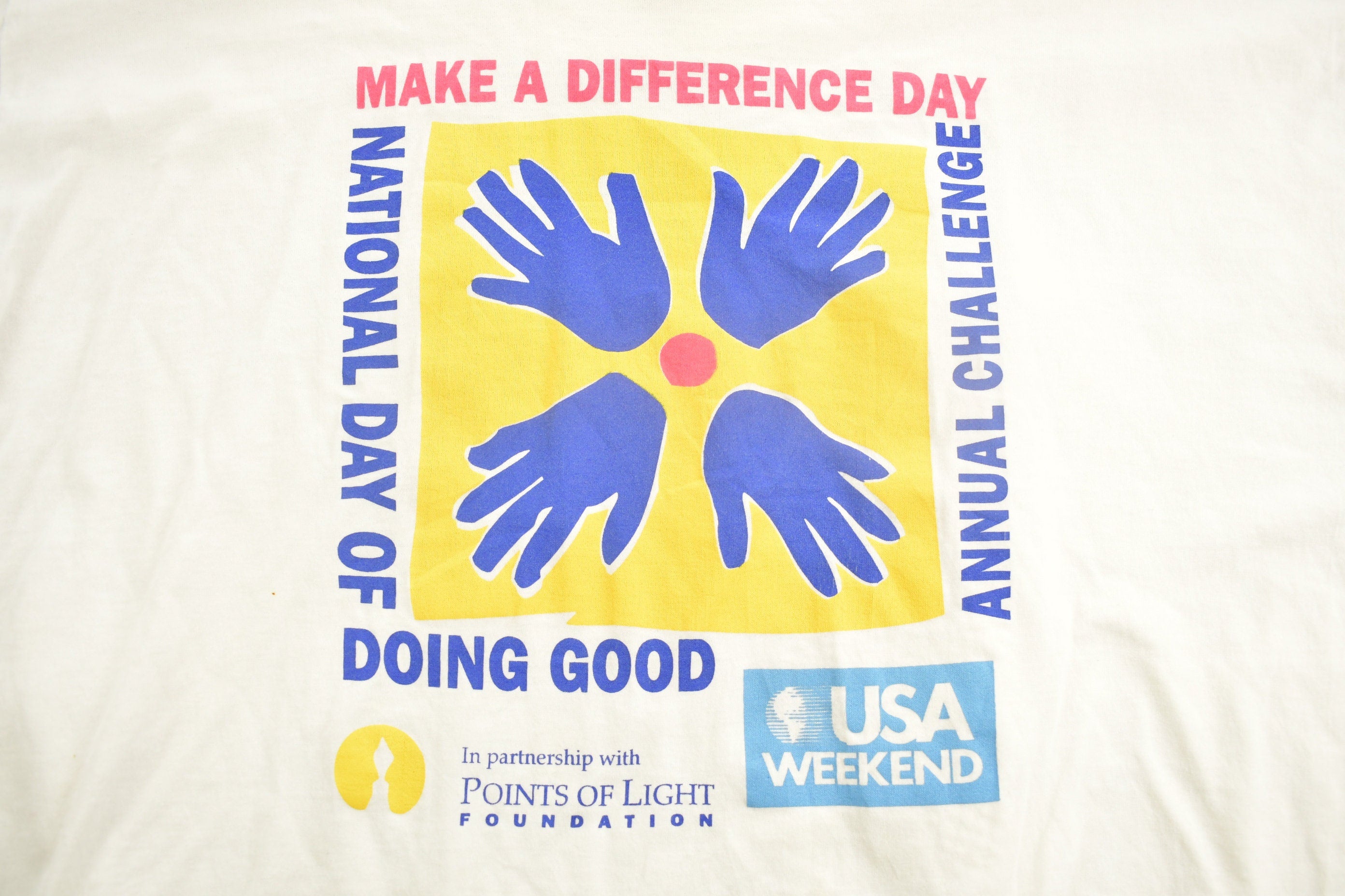 Vintage 1990s Souvenir Make A Difference Day T Shirt