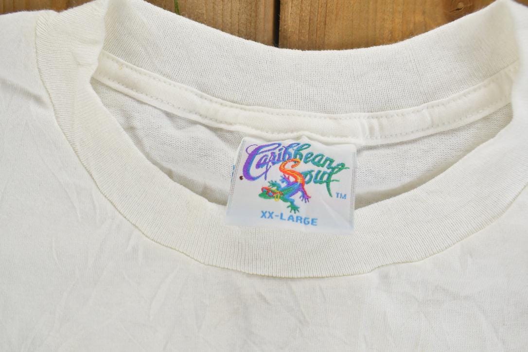Vintage 1991 Parrots Of The Caribbean Souvenir T-Shirt