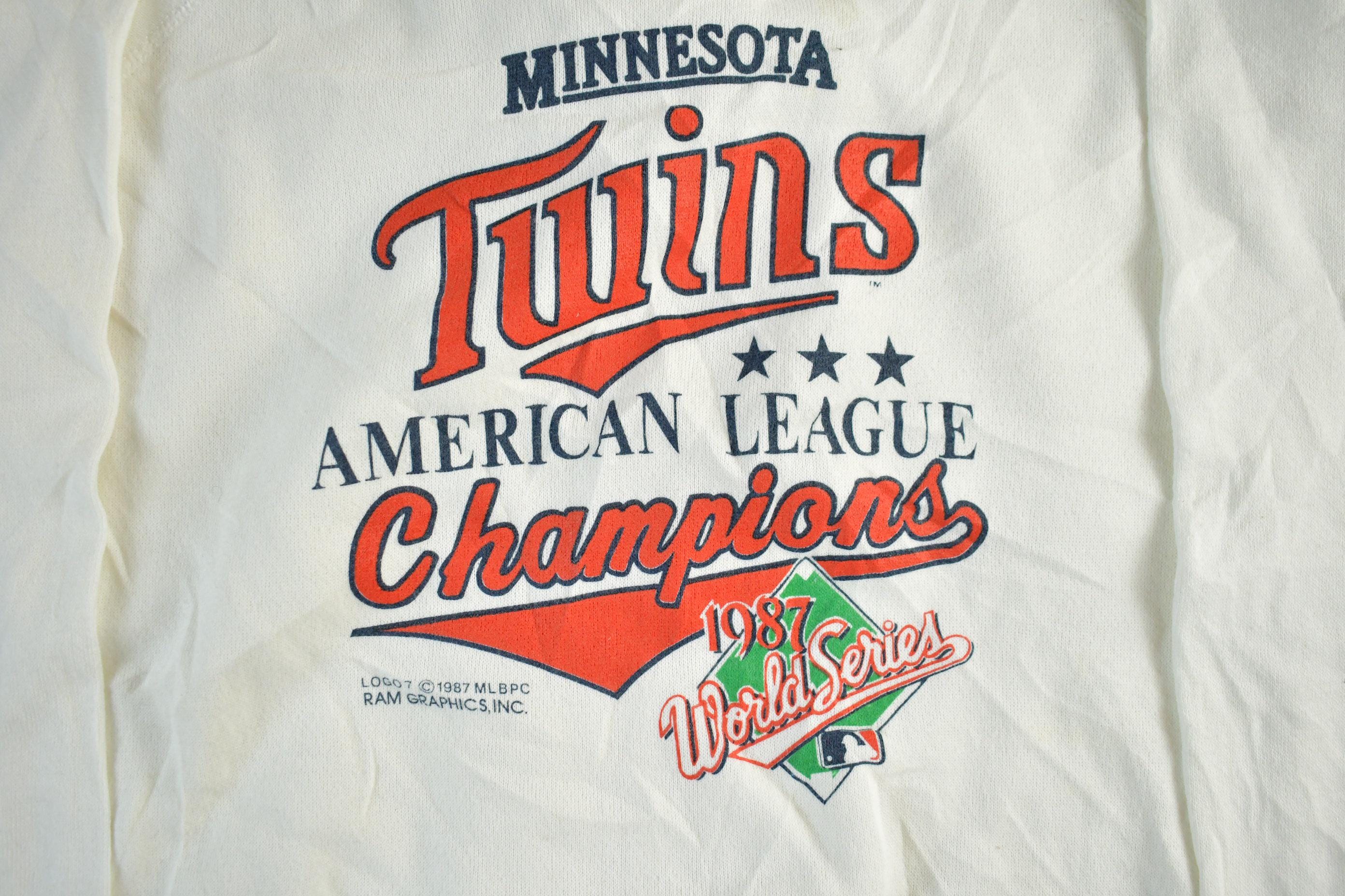 Vintage 1987 Minnesota Twins MLB Crewneck Sweatshirt Men's Medium