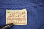 Vintage 2000s The Mountain Wolf Theme Graphic T-Shirt