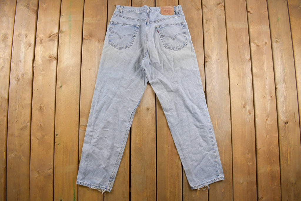 Vintage 1990s Levi's 550 Red Tab Distressed Denim Jeans Size 32 x 31