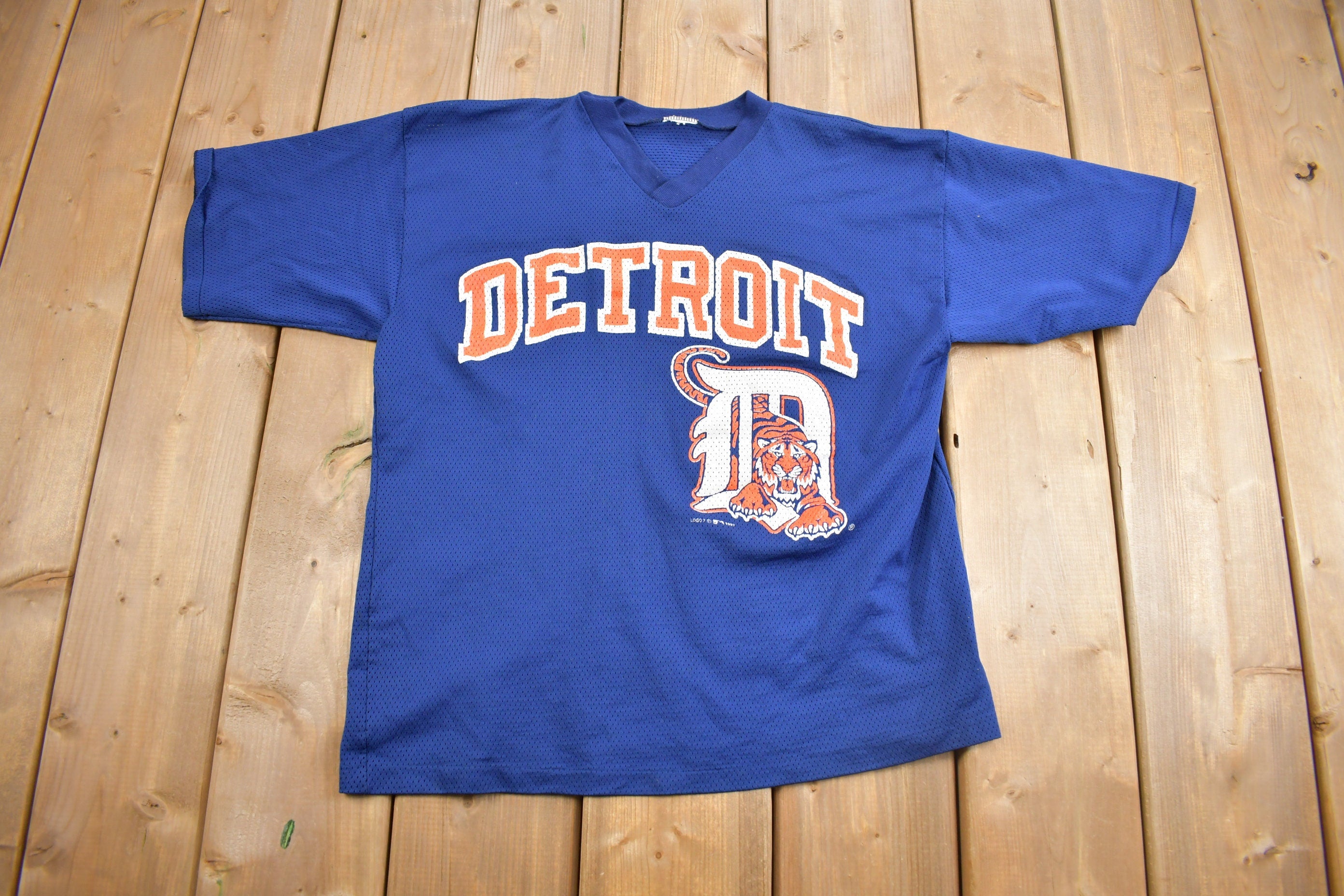 Vintage 1997 Detroit Tigers MLB Baseball Jersey T-shirt