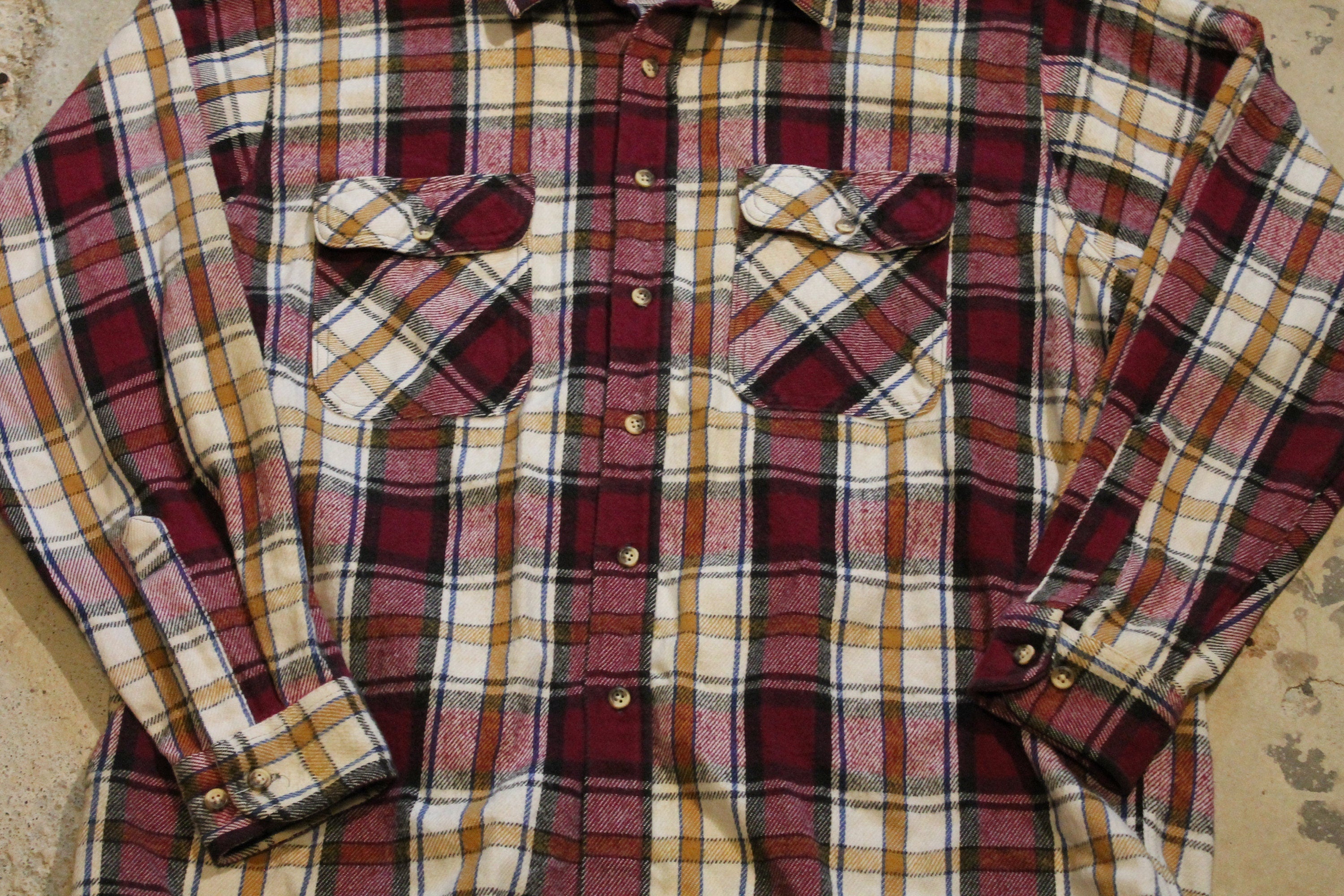Vintage 1990s Northeast Outfitters Button Up Shirt