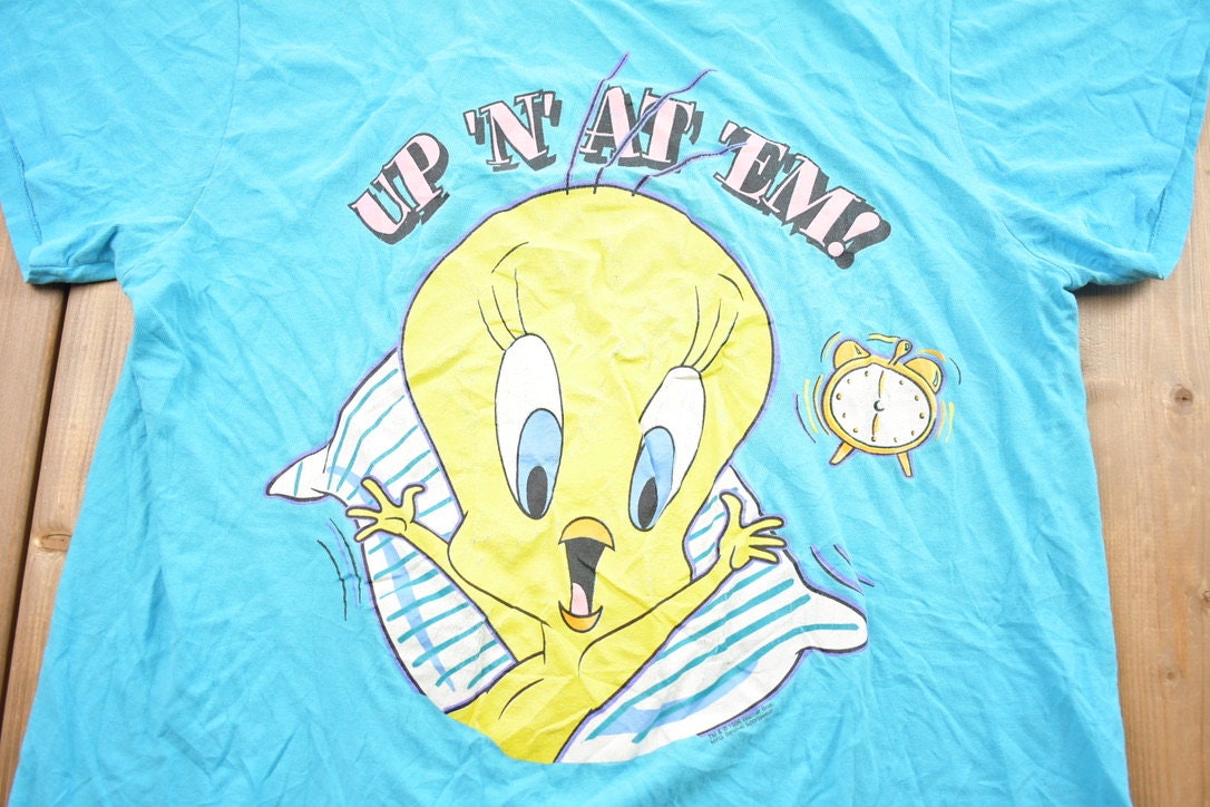 Vintage 1996 Up 'N' St Em! Cute Tweety Bird Graphic T-Shirt