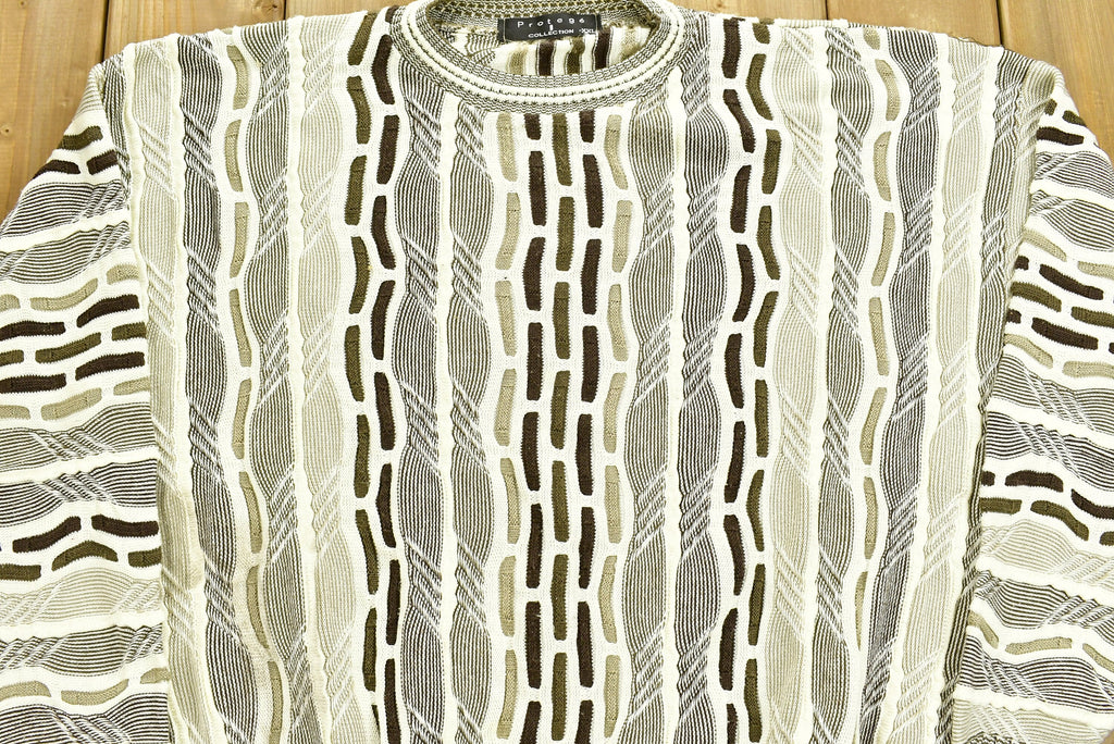 Vintage 1990's 3D Cable Knit Sweater /