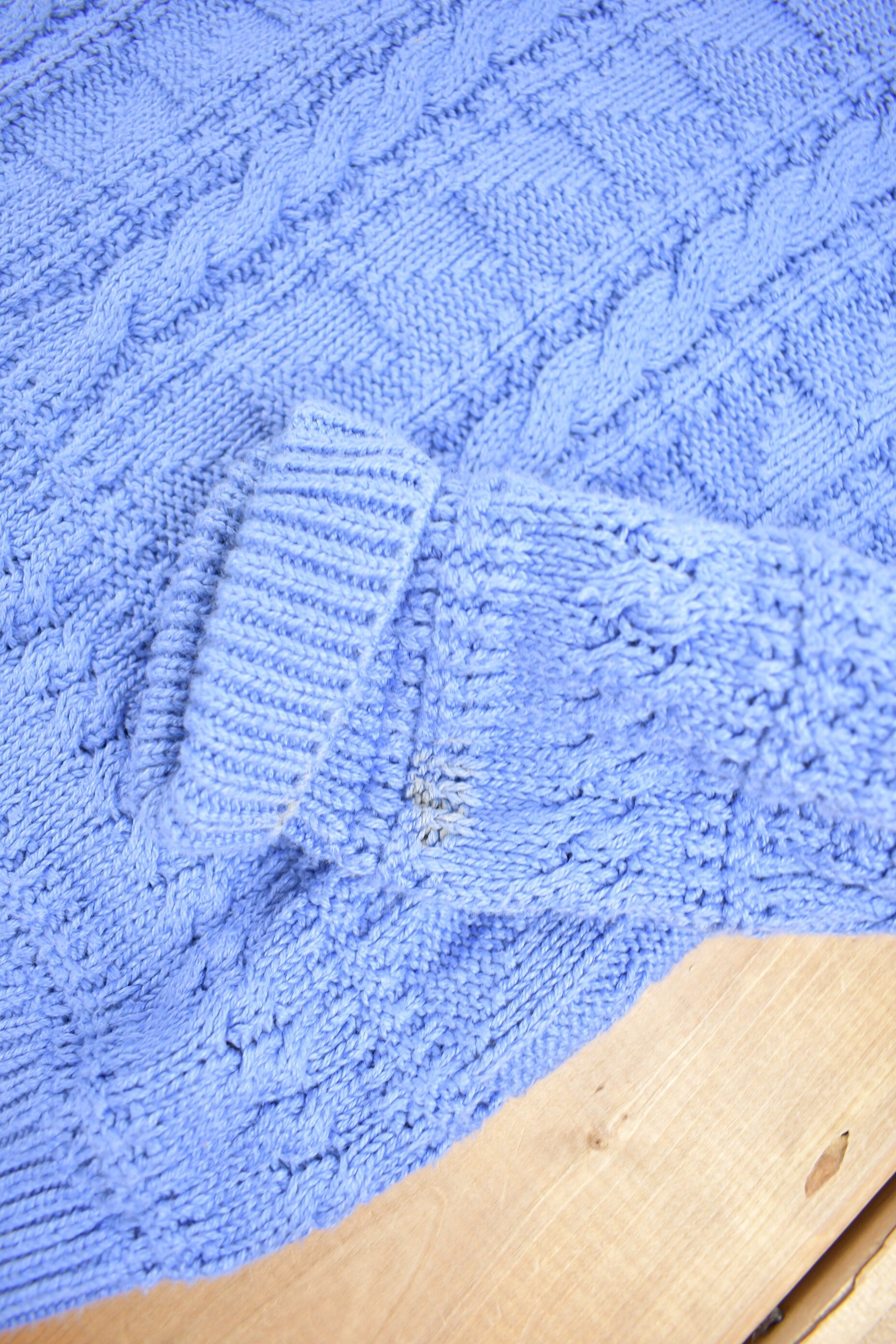 Vintage 1990s Pendleton Country Traditionals 100% Wool Cable Knit Crewneck Sweater