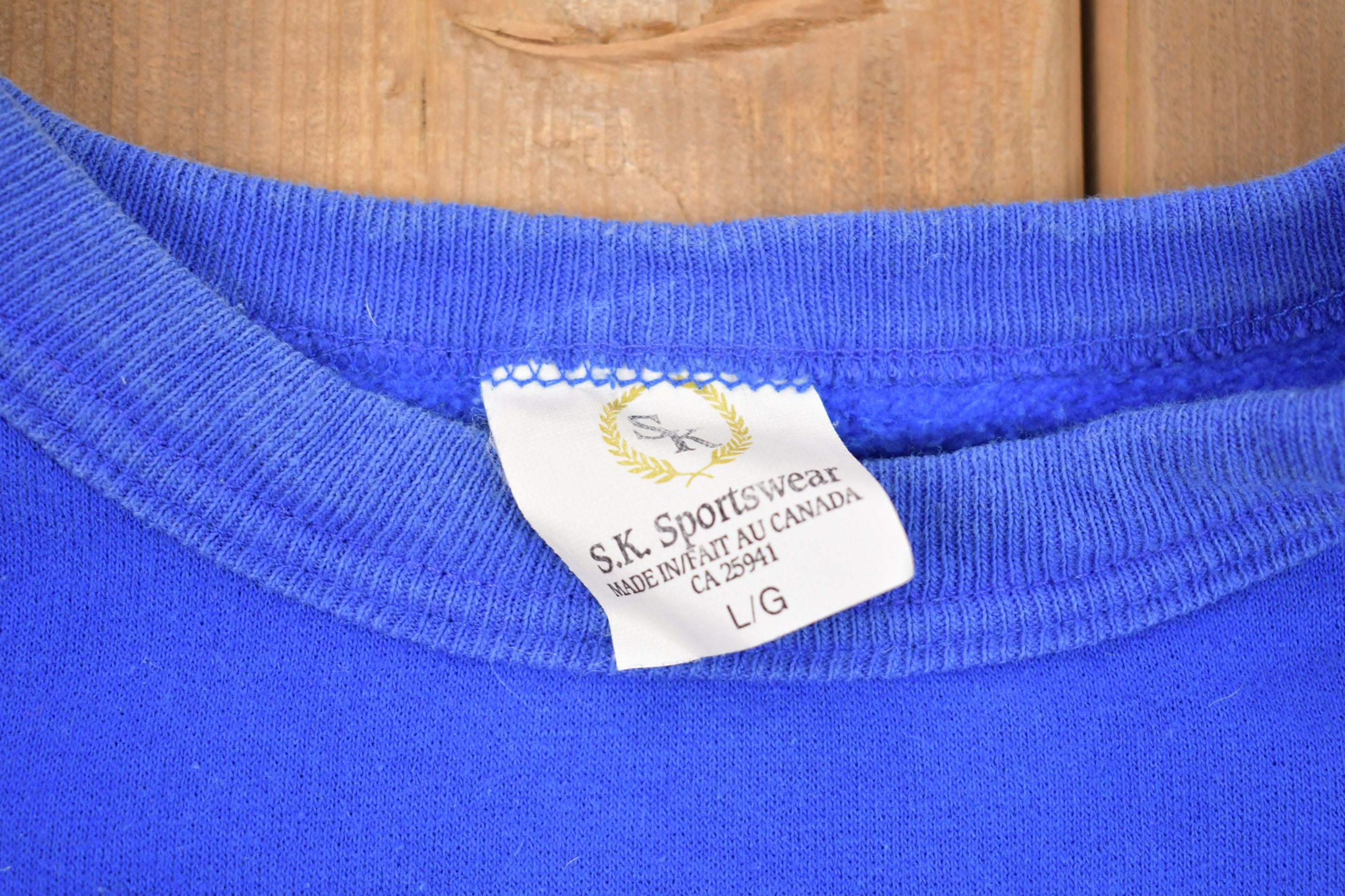 Vintage 1990s Floral Made In Canada Crewneck Sweatshirt
