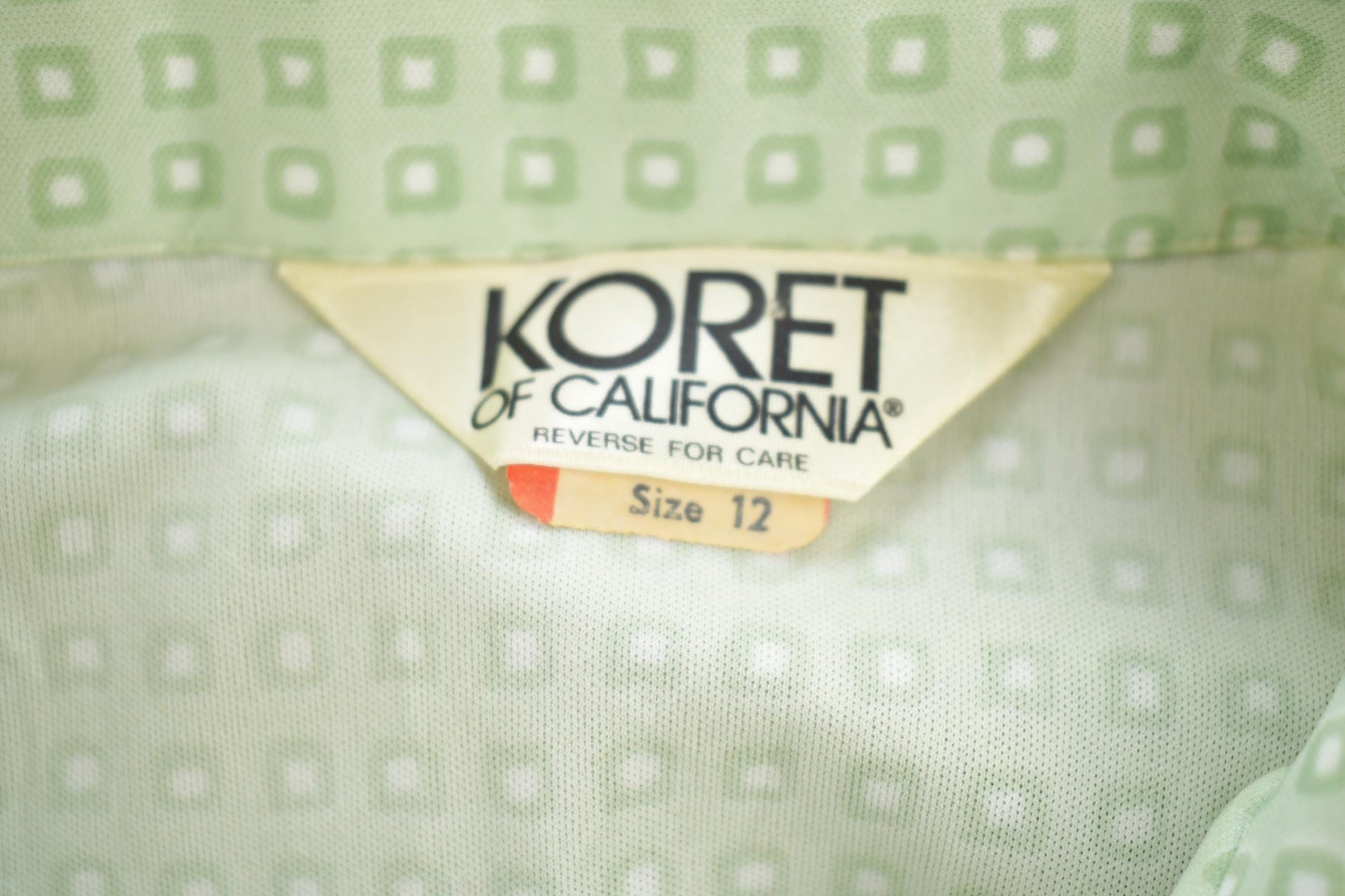 Vintage 1960s KORET Of California Square Pattern Button Up Long Sleeve Shirt