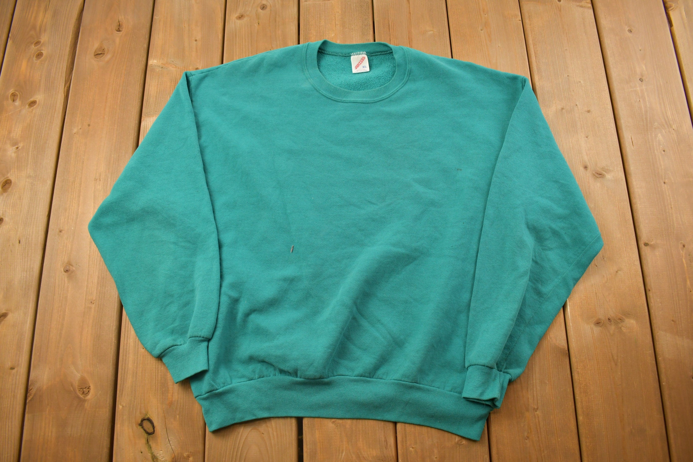 Vintage 1990s Jerzees Green Blank Crewneck Sweatshirt