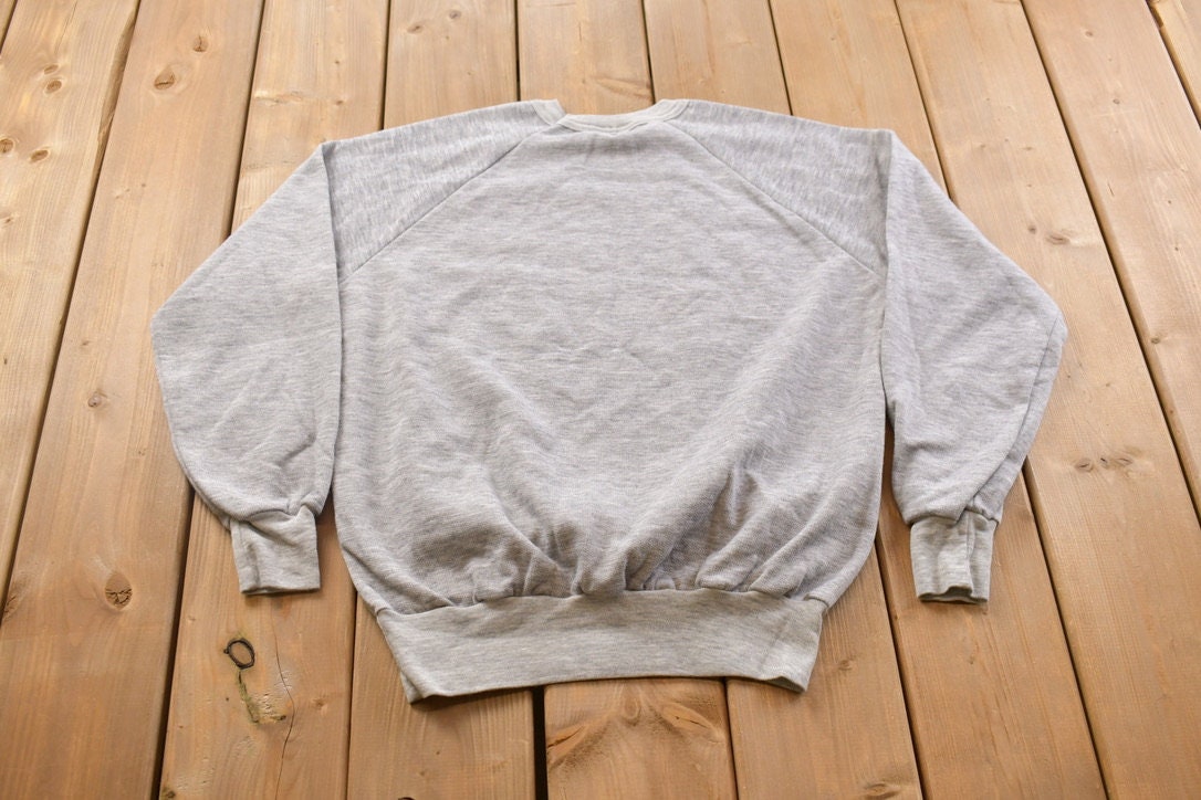 Vintage 1990s Pat Blank Grey Crewneck Sweatshirt