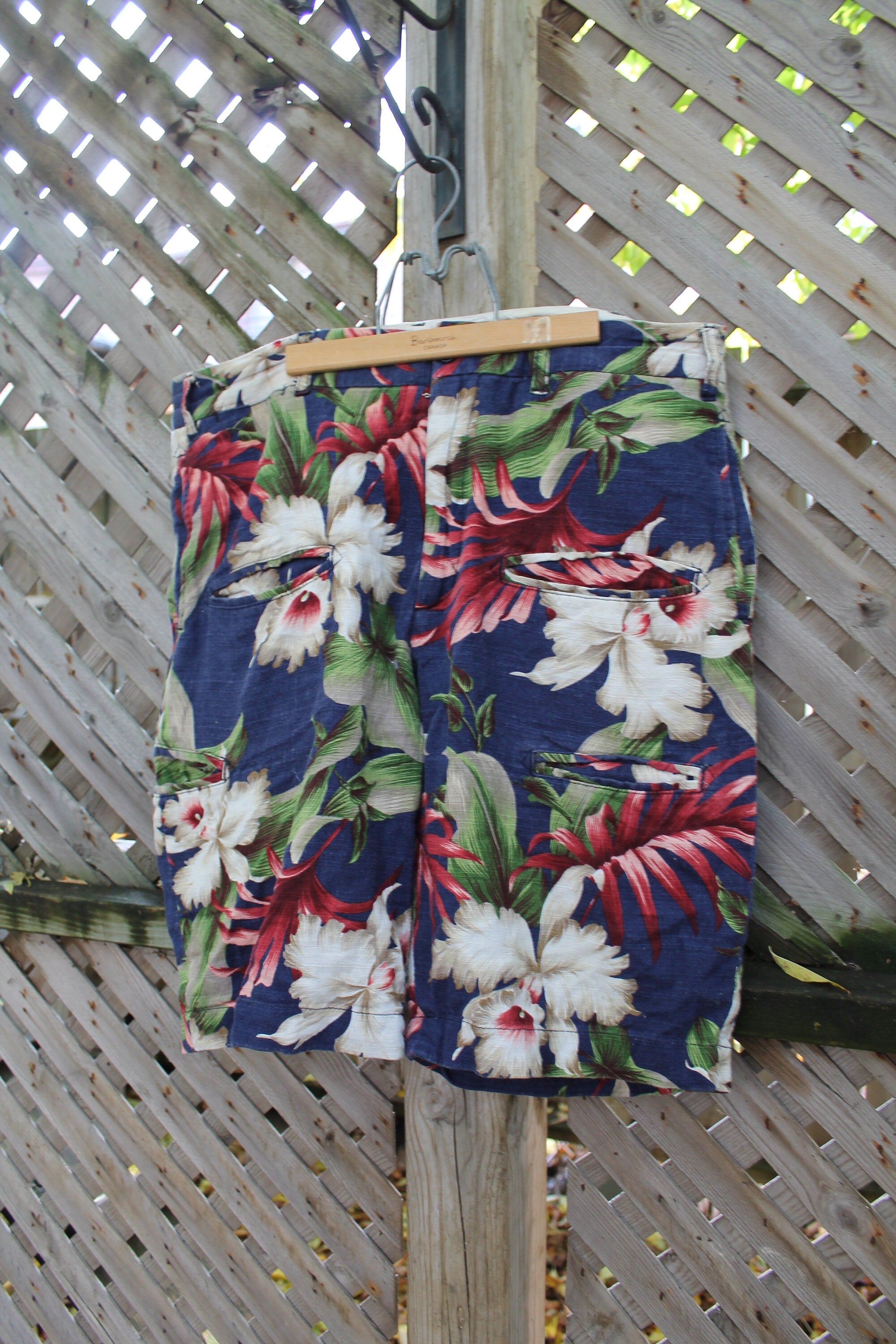 Vintage 1990s Floral Shorts Size 34