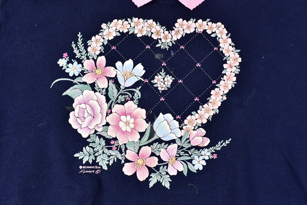 Vintage 1980s Floral Hearts Embroidered Cute Collared Crewneck