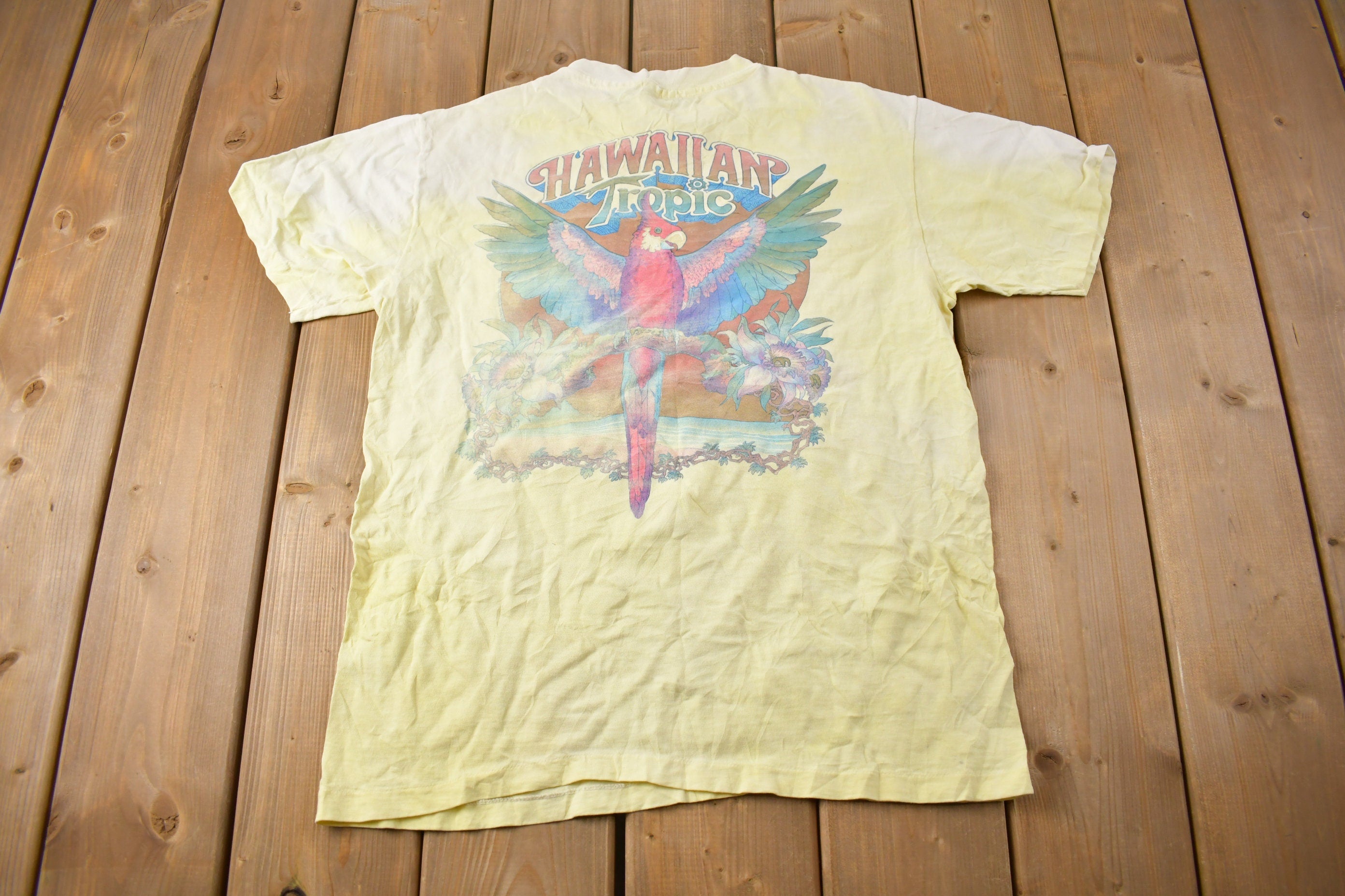 Vintage 1982 Hawaiian Tropic Graphic Pocket T Shirt