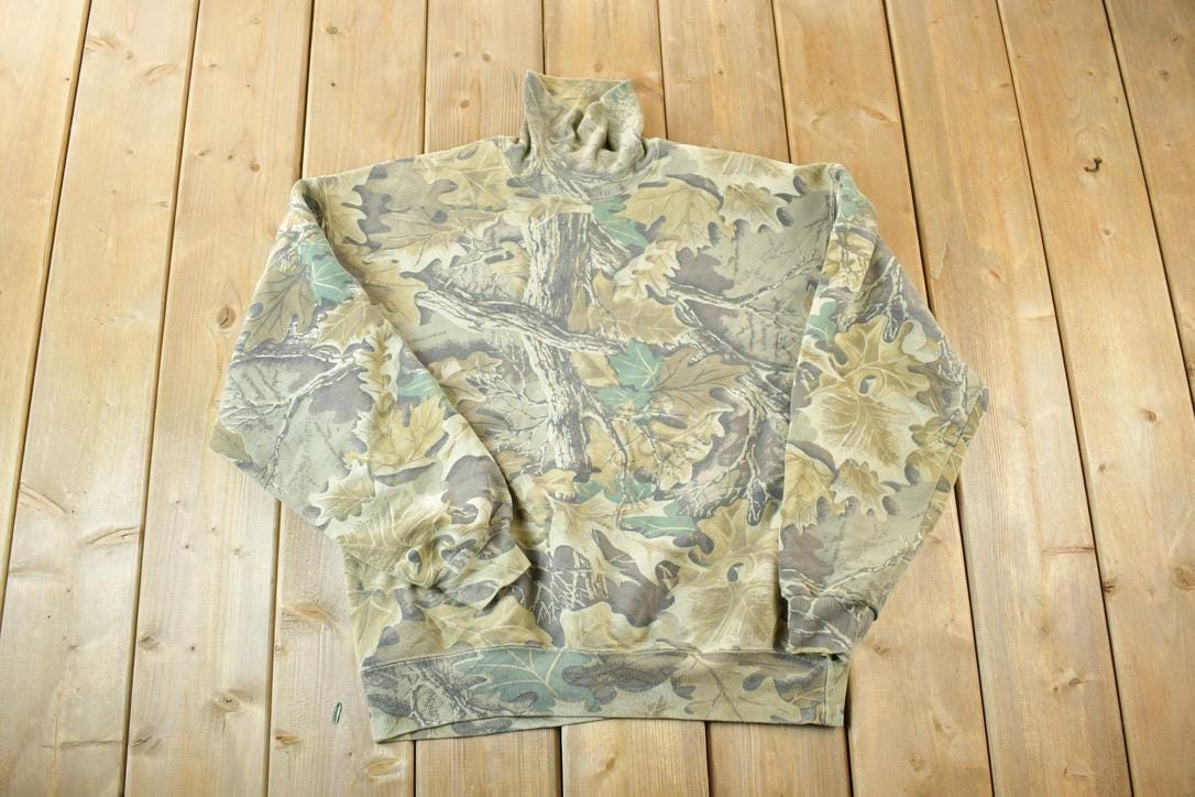 Vintage 1990s Realtree Jerzees Outdoor Souvenir Turtleneck Sweatshirt Made In USA