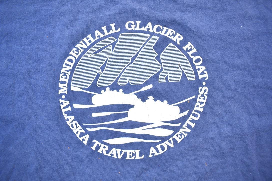 Vintage 1990s Alaska Glacier Float Souvenir T-Shirt