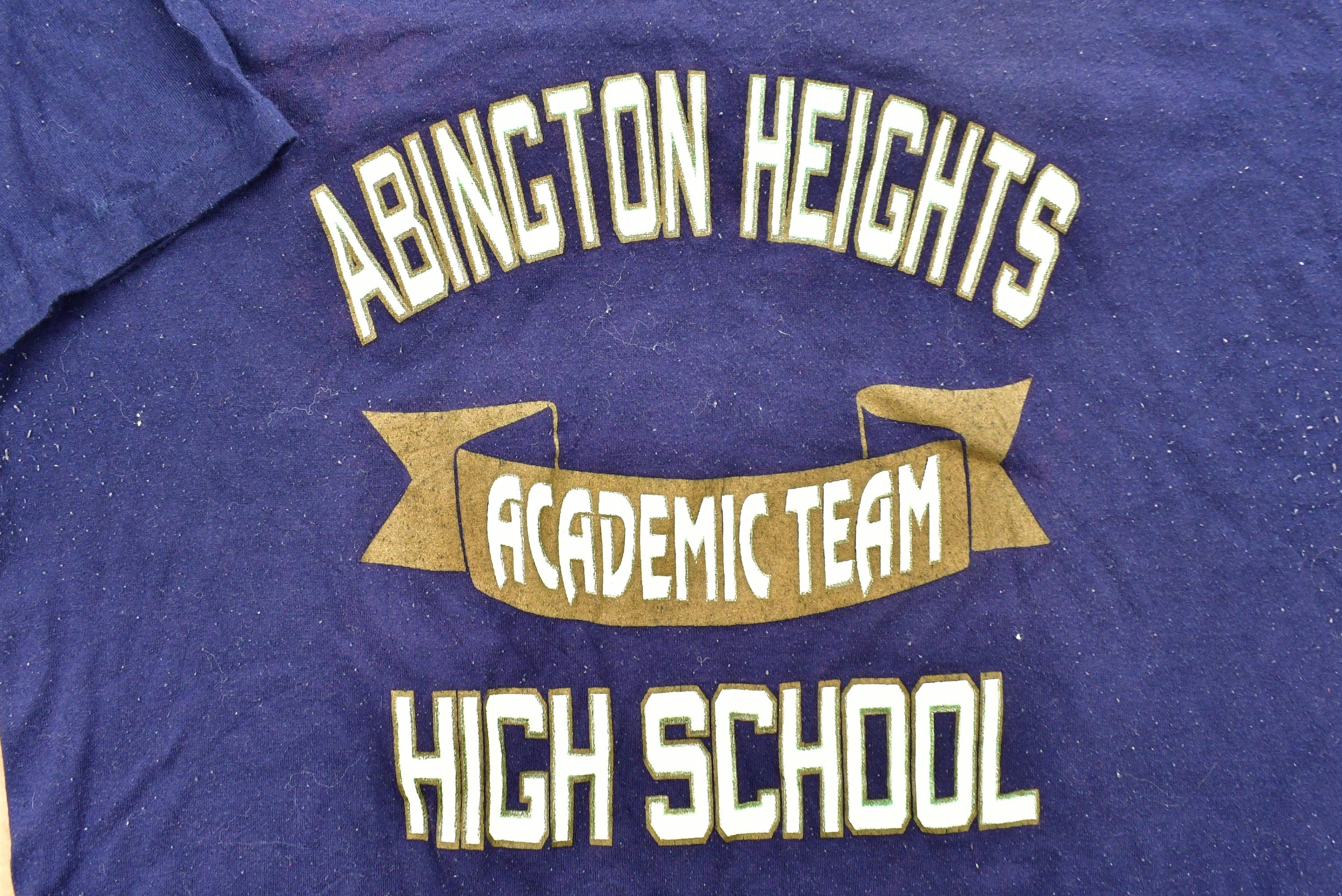 Vintage 1990s Abington Heights Highschool Academic Team Collegiate T-Shirt