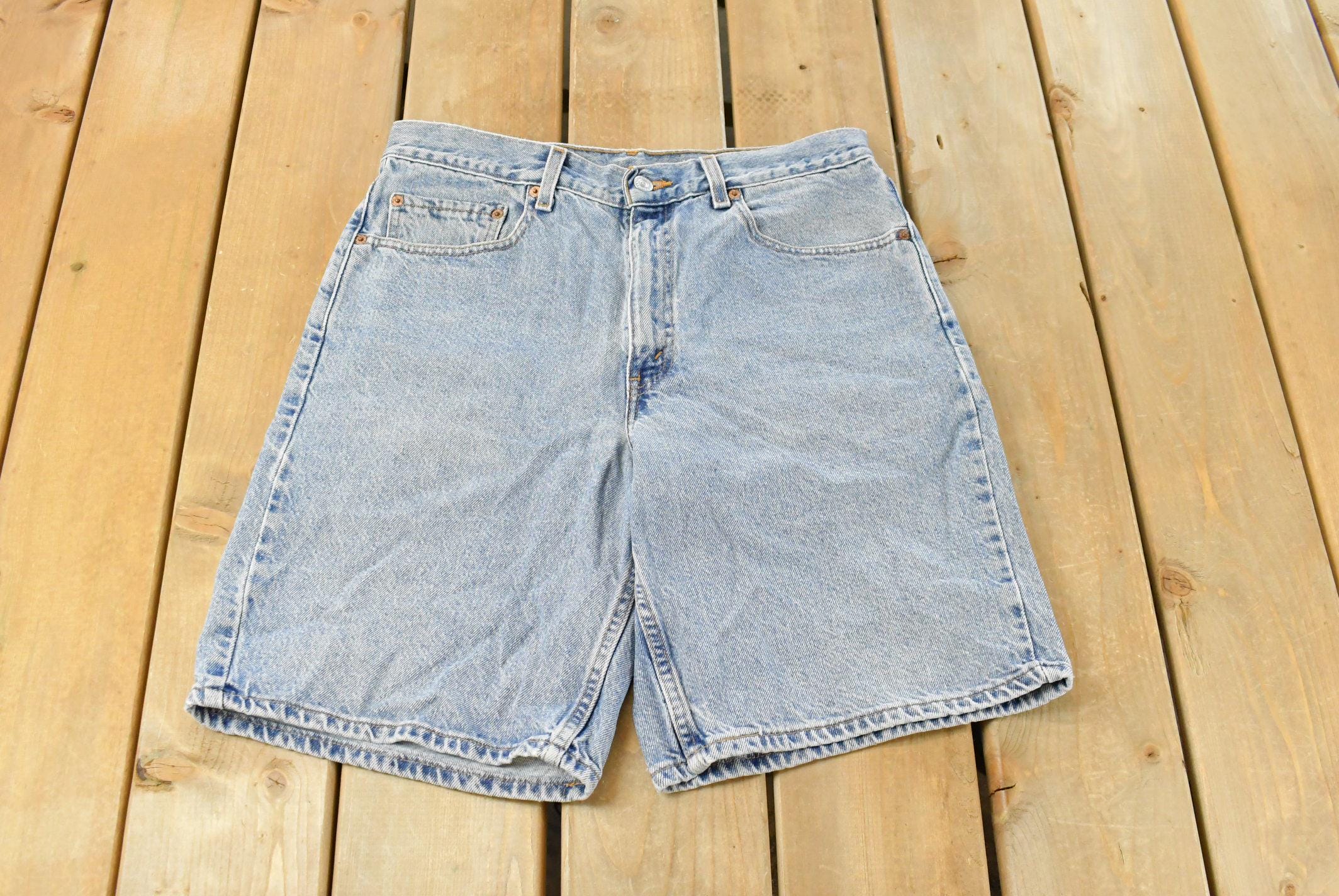 Vintage 1990s Levi's 550 Relaxed Denim Jean Shorts Men's 33