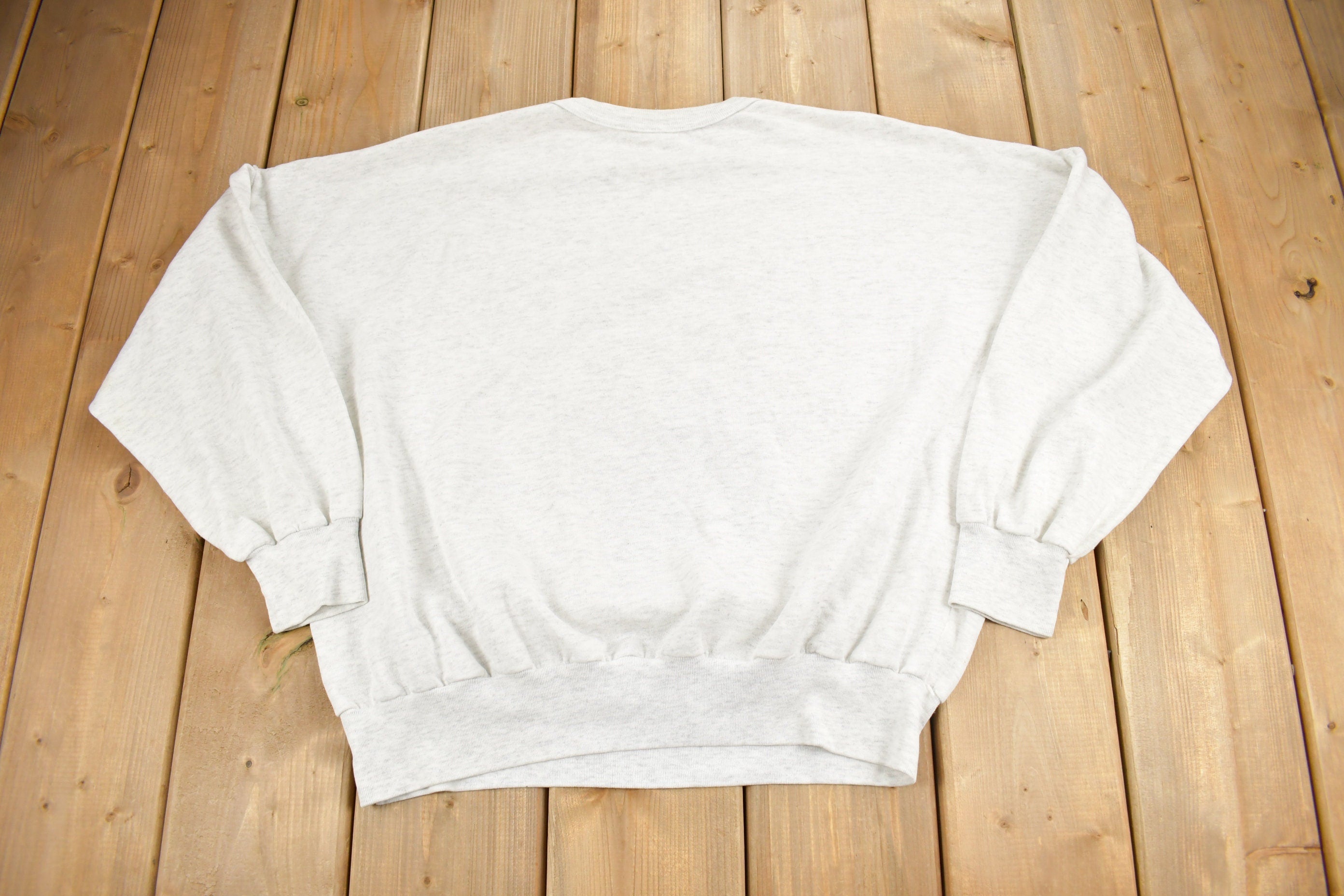 Vintage 1990s Ottawa Canada Graphic Crewneck Sweatshirt