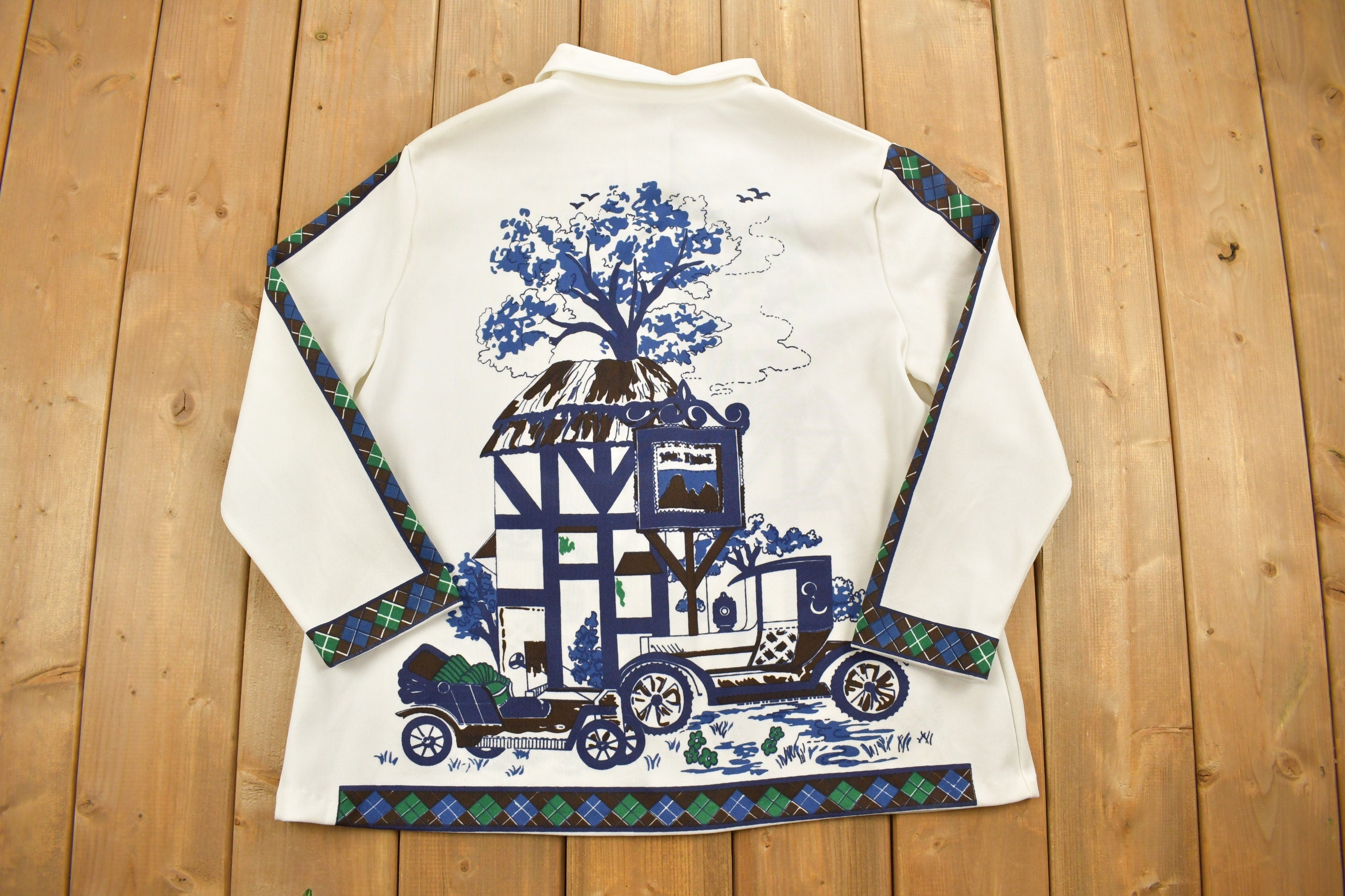 Vintage 1980s All Over Print House Themed Button-Up Shirt