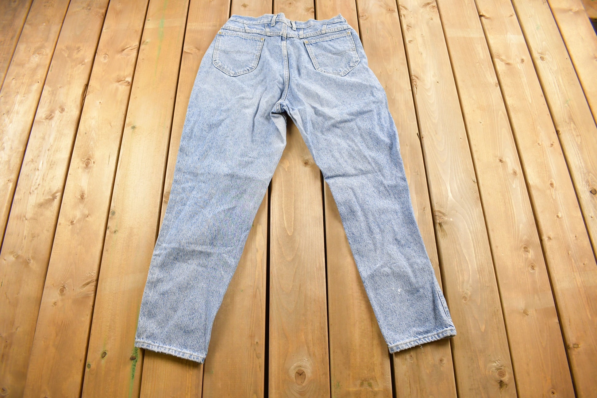 Vintage 1980s Lee Light Wash Denim Women's Jeans Size 32 x 28